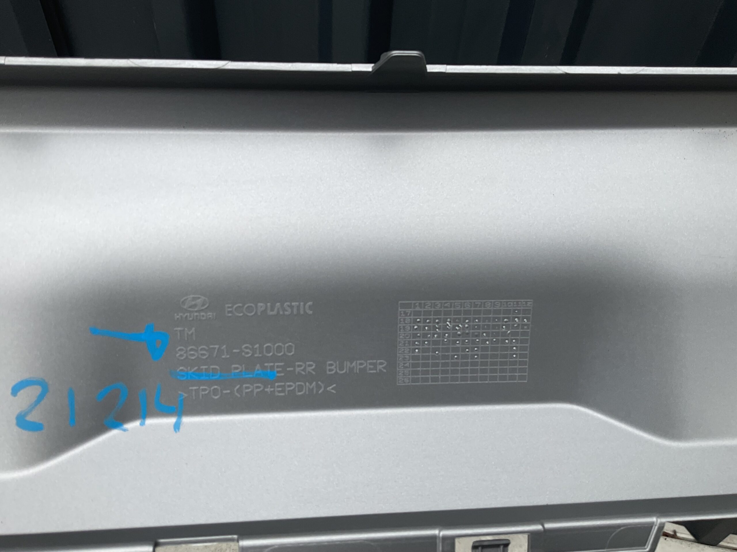 Achterbumper lip Hyundai Santa Fe 86671-S1000 Diffuser HY-21214