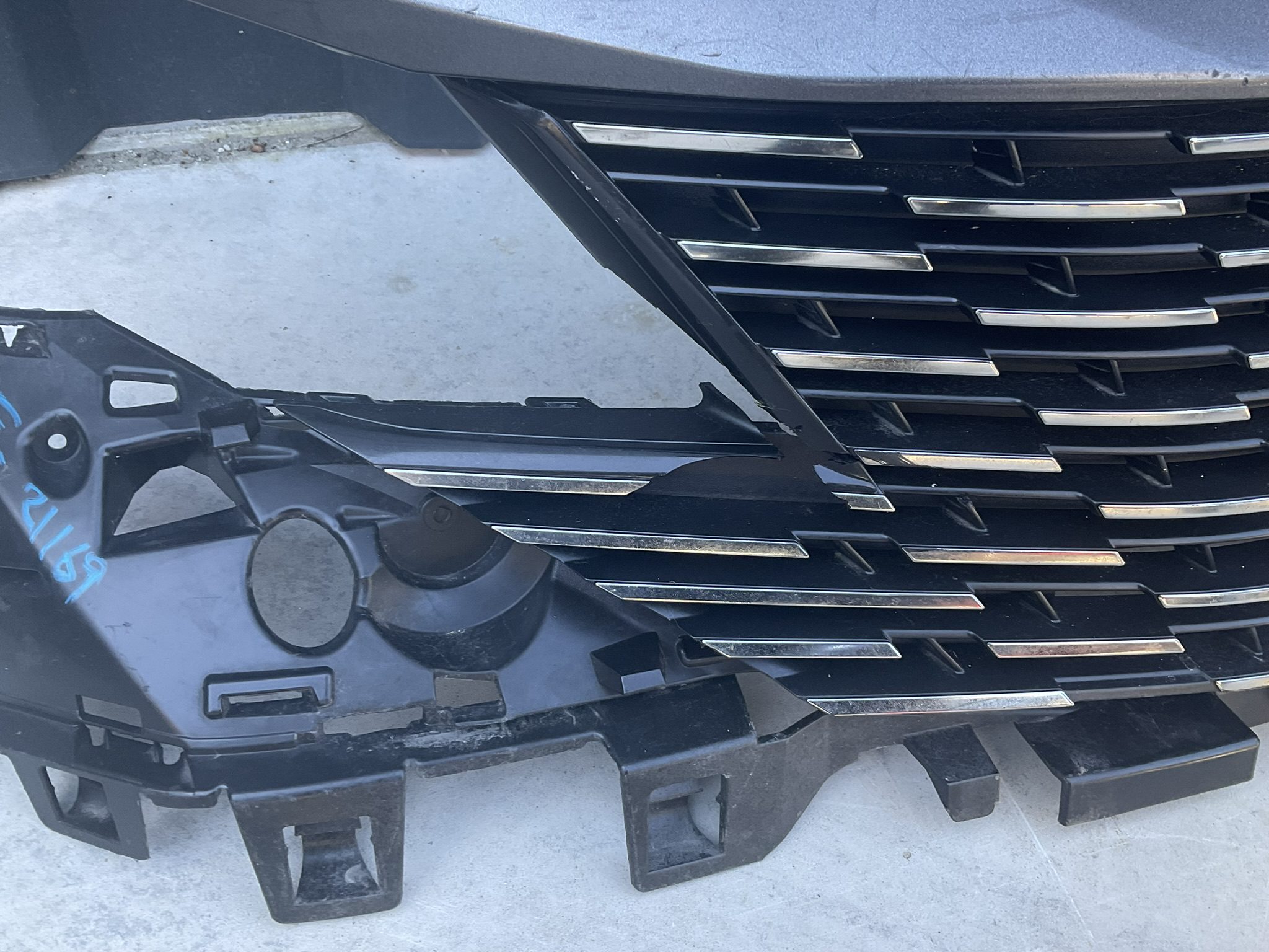 BUMPER GRILL PEUGEOT 3008 5008 9836828477 Boven Gril PE-21169