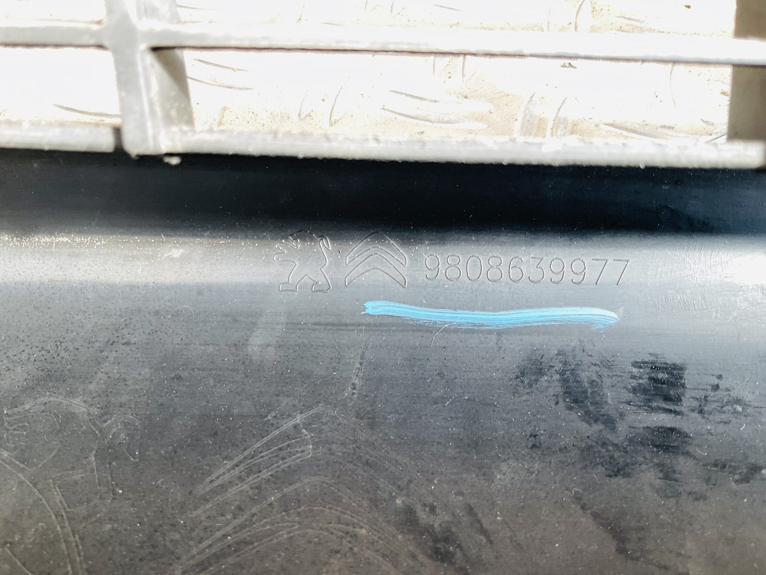 Bumper Peugeot Expert Citroen Jumpy 2018-2023 9808639977 Voorbumper 2-J5-13434R