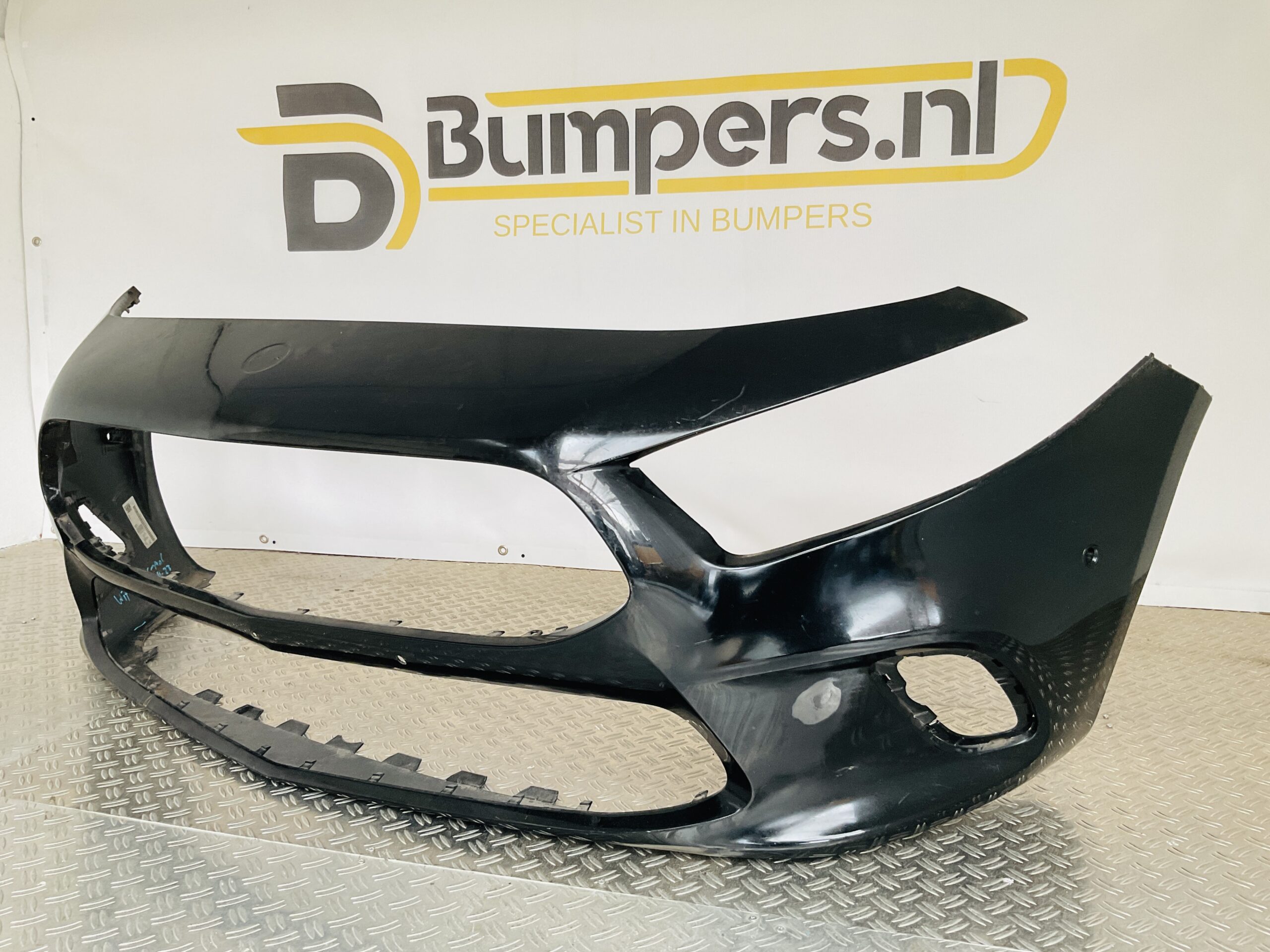 Bumper Mercedes A Klasse w177 Normaal 6xpdc 2019-2023 A1778853600 Voorbumper 1-A2-13235R