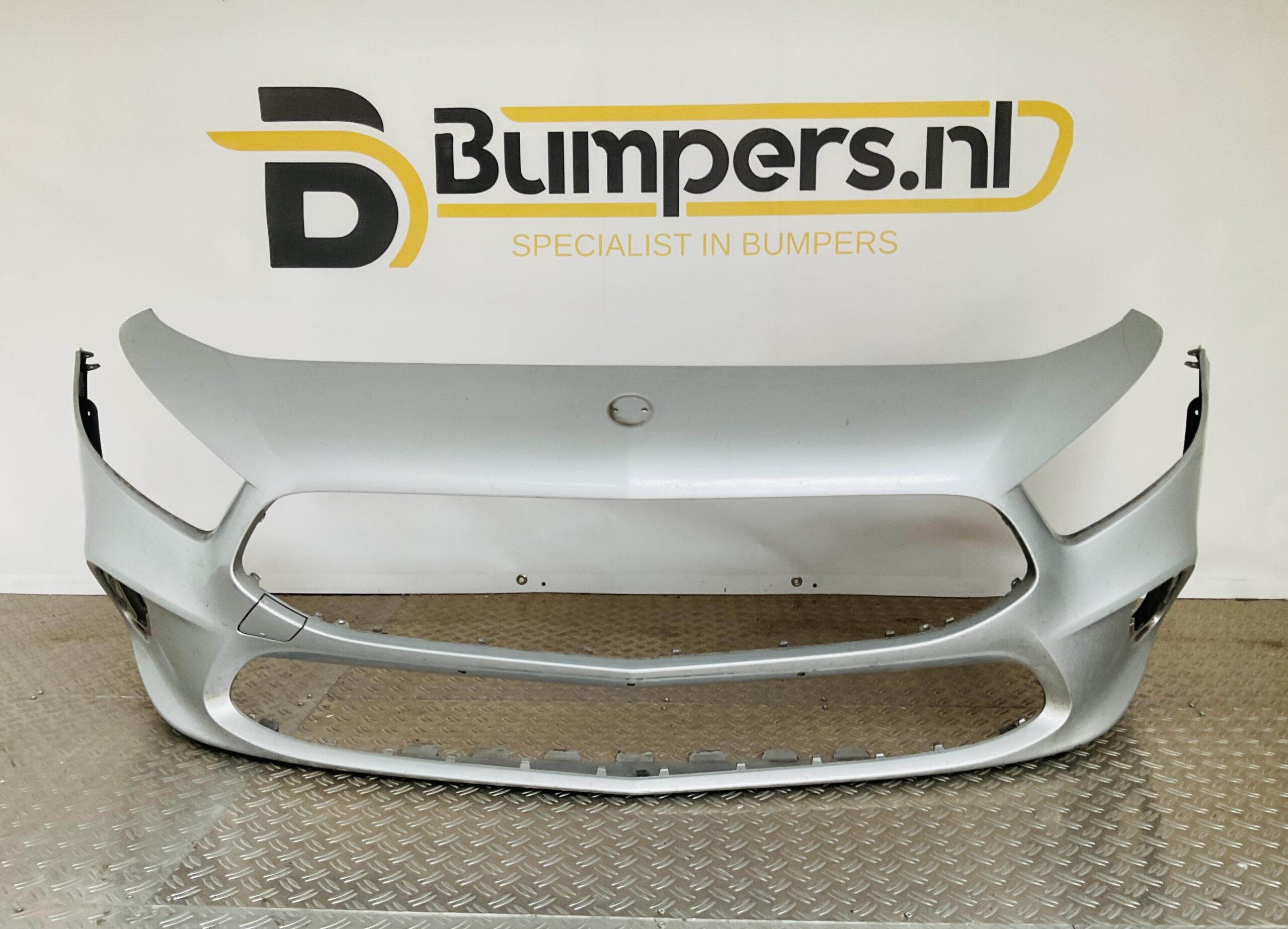 Bumper Mercedes A Klasse w177 Normaal 6xpdc 2019-2023 A1778853600 Voorbumper 1-A2-13236R