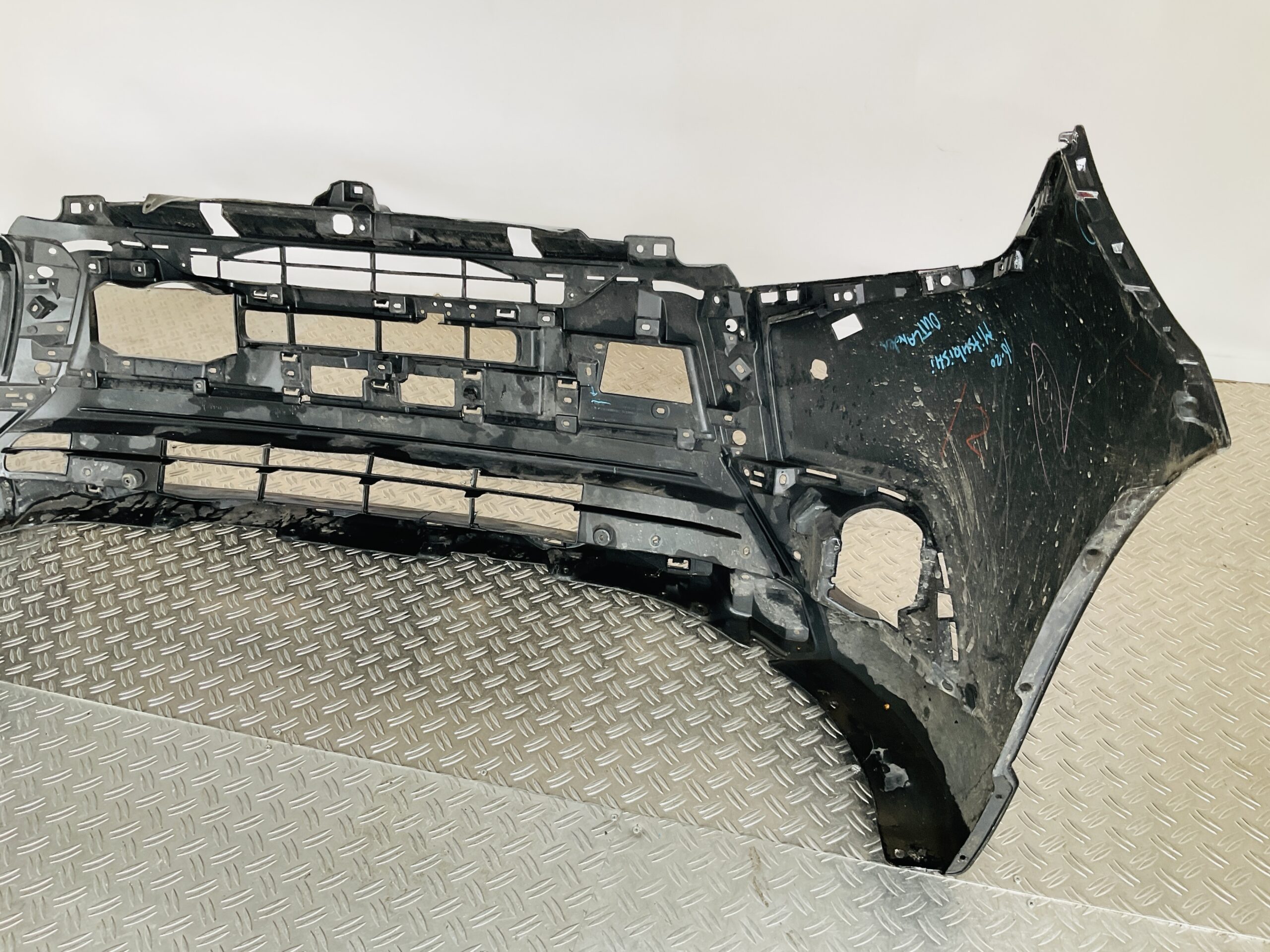 Bumper Mitsubishi Outlander Facelift 2016-2020 5410G227ZZ Voorbumper 2-B5-13255R