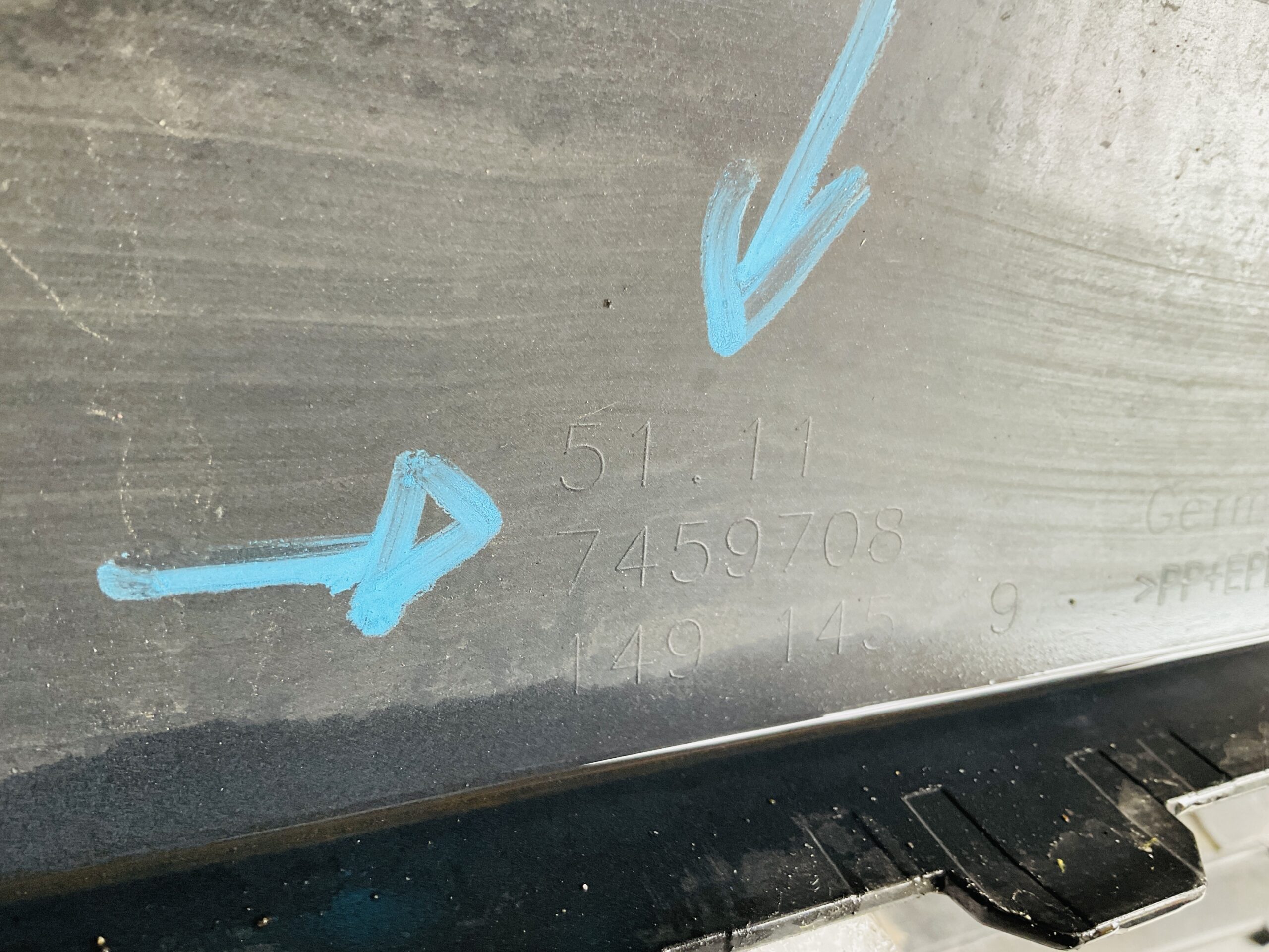 Bumper BMW 1 Serie F40 Sportline 4xpdc 51117459708 Voorbumper 2-K2-13311R