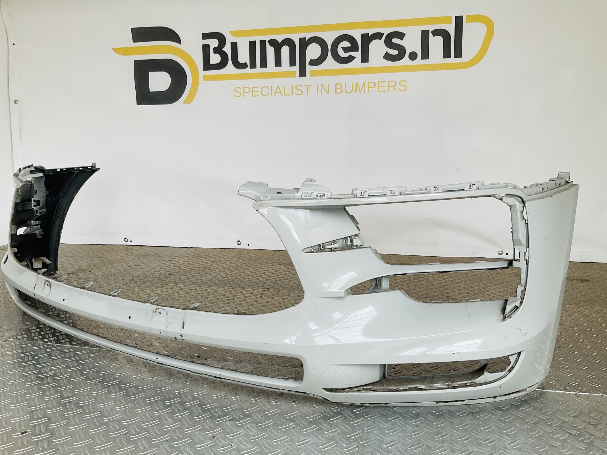 Bumper Porsche Macan 95B 18-23 95B807221K Voorbumper 2-B9-13340R