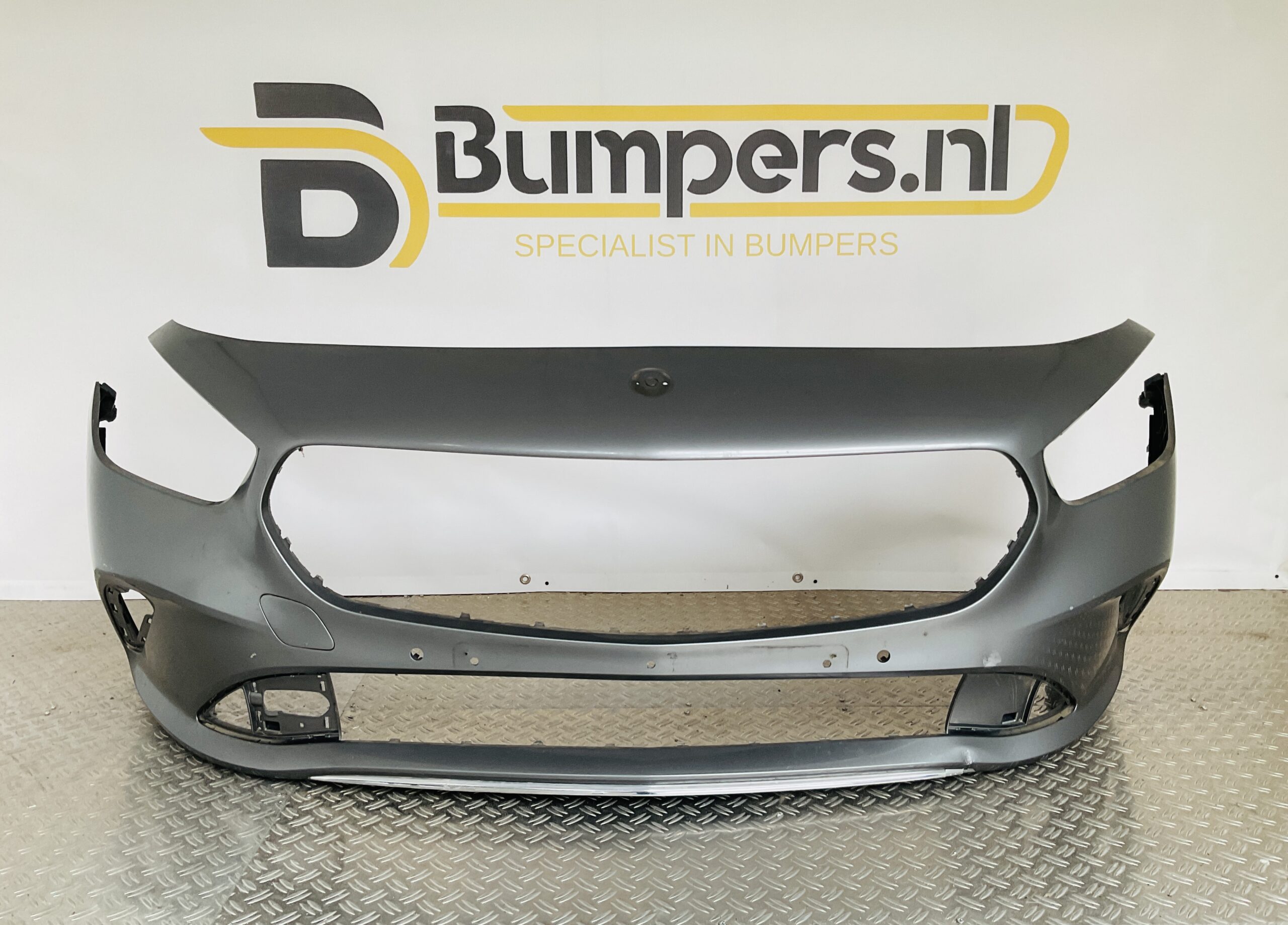Bumper Mercedes B Klasse W247 Normaal 2019-2024 A2478855300 Voorbumper 1-B1-13357R