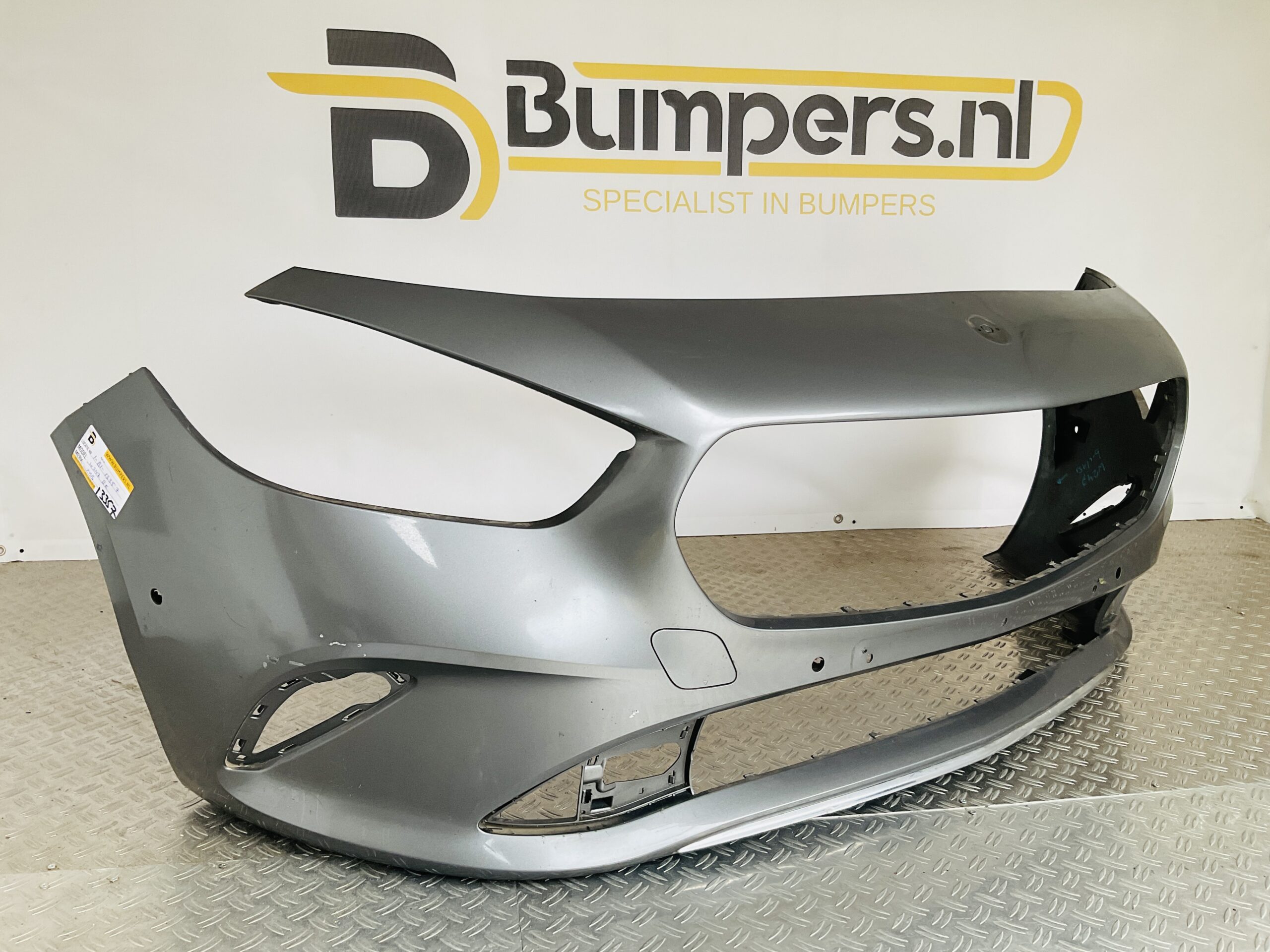 Bumper Mercedes B Klasse W247 Normaal 2019-2024 A2478855300 Voorbumper 1-B1-13357R