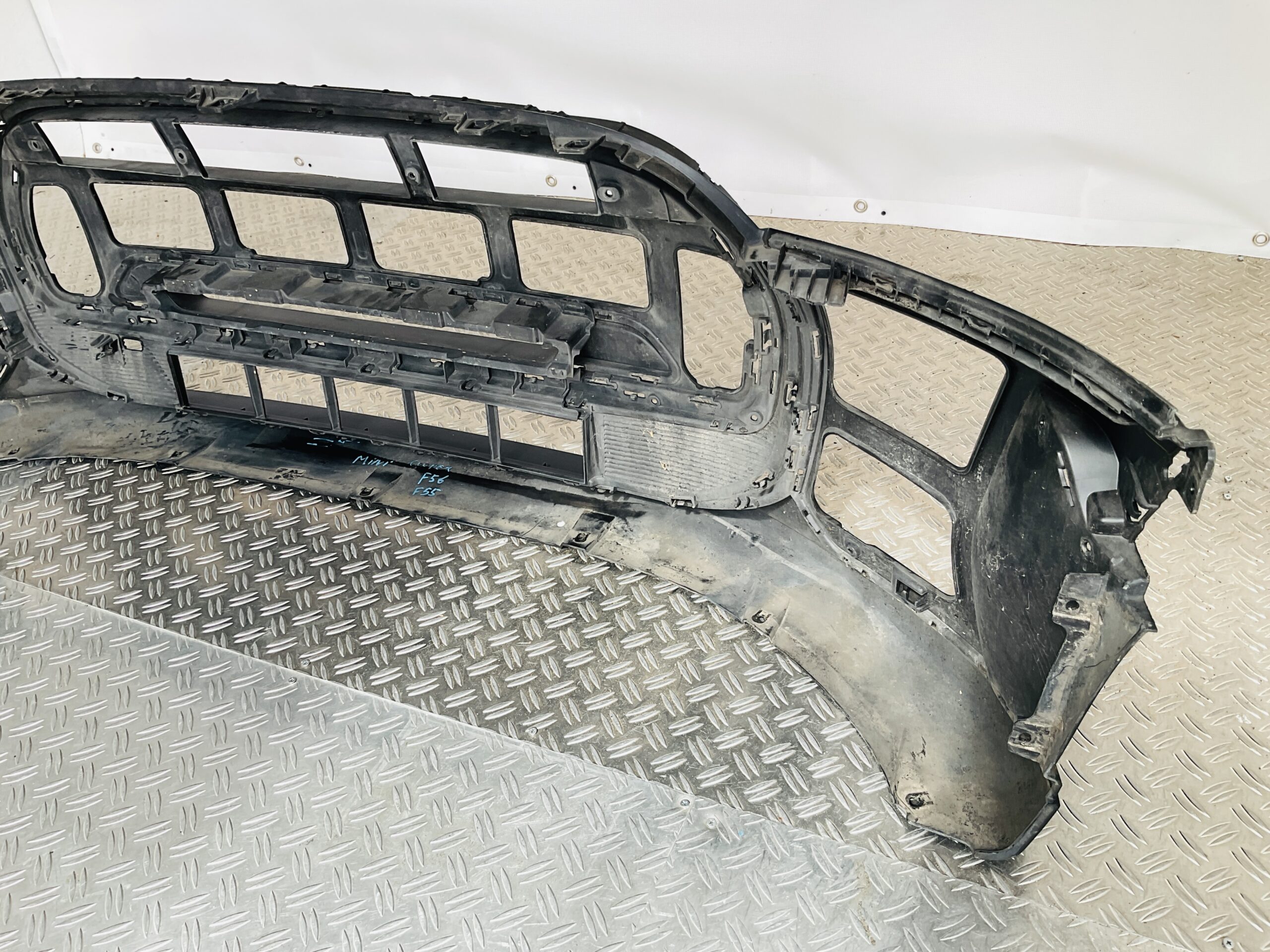 Bumper Mini Cooper SE F55 F56 Facelift LCI 9450543 Voorbumper 2-K1-13384R