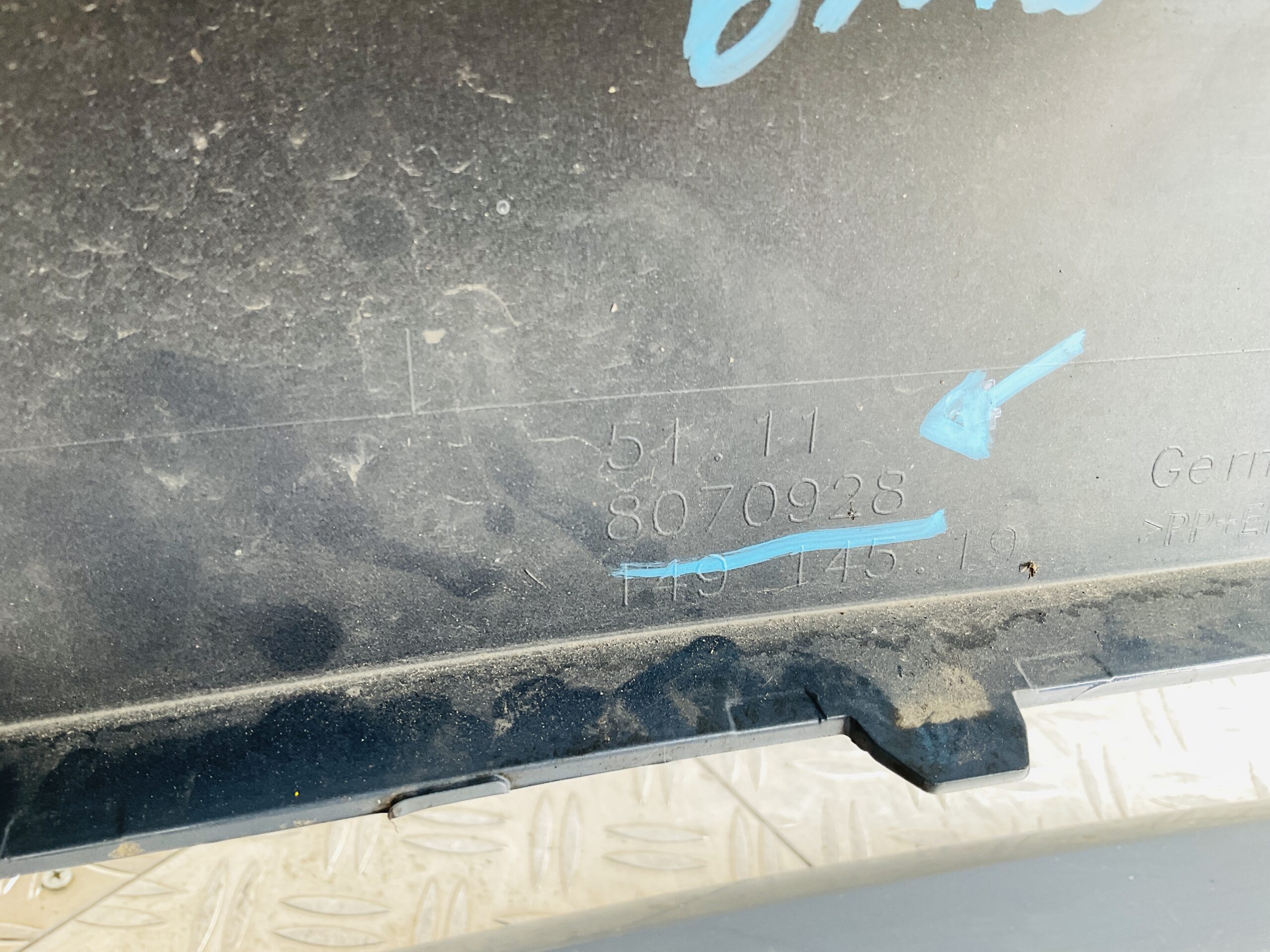 Bumper BMW 1 Serie F40 MPakket M-Pakket 6xpdc 51118070928 Voorbumper 2-K2-13421R