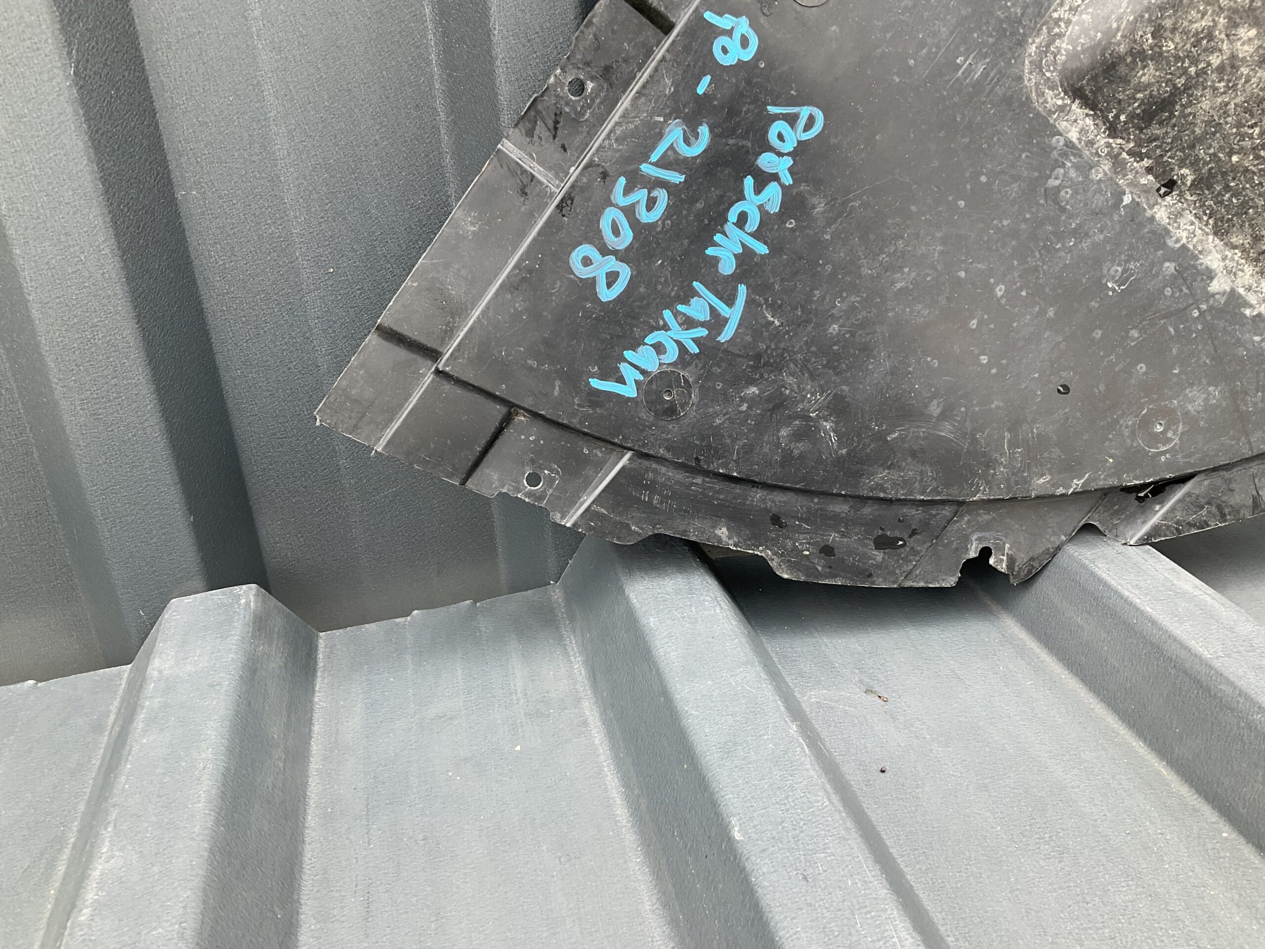 Bumper Houder Porsche Taycan 9J1809958C Bumperhouder PO-21308