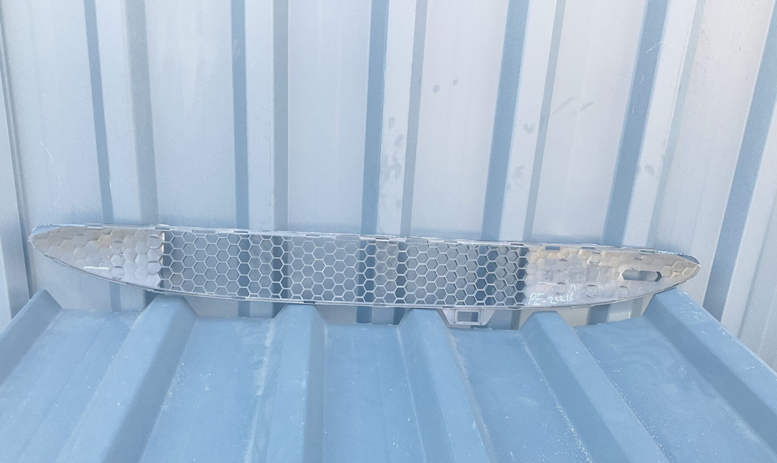 Bumper Grill Peugeot 206 9648291877 Onderrooster Gril Pe-21216