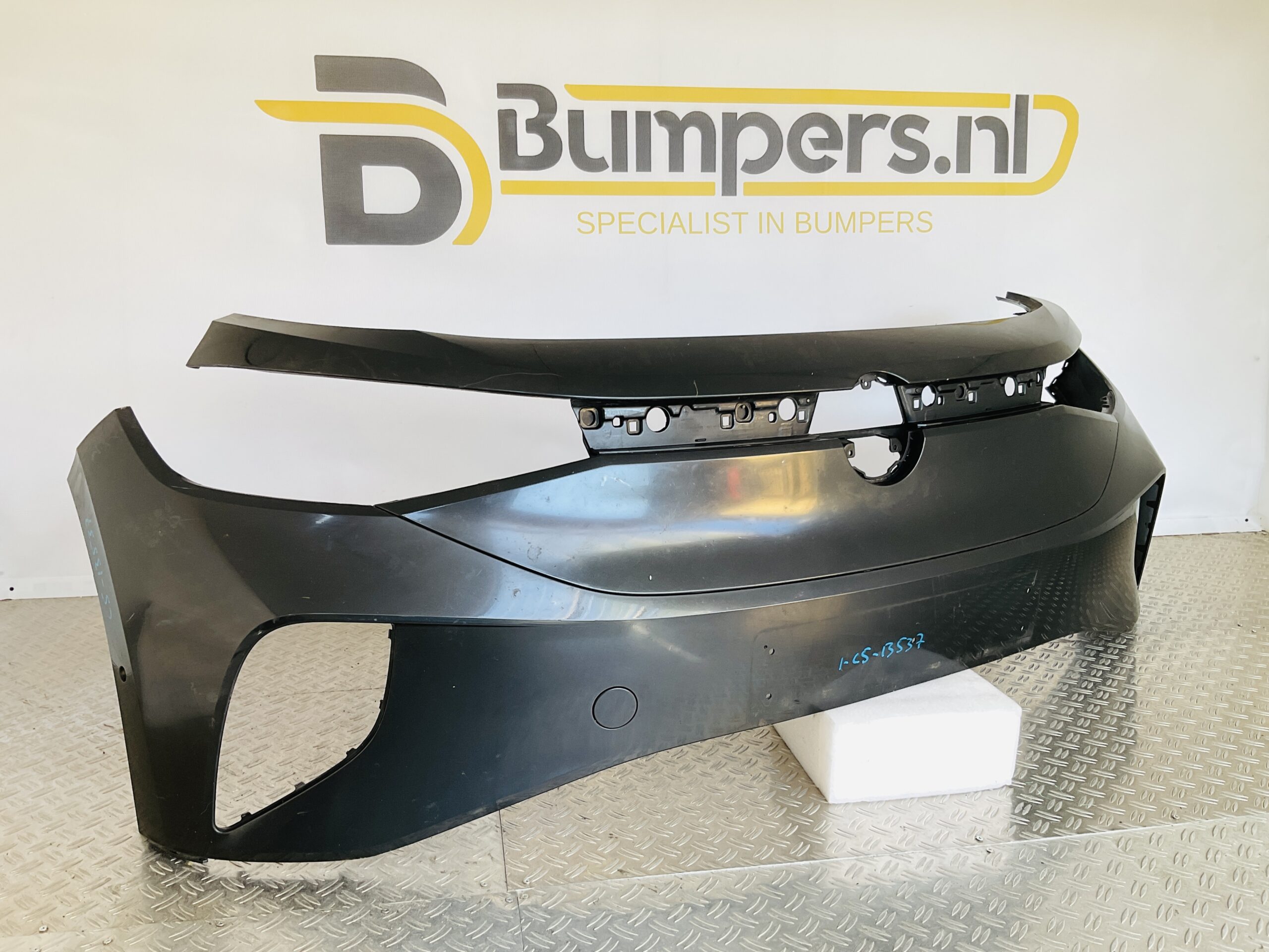 Bumper Volkswagen iD4 19-22 11A807221 Voorbumper 1-C5-13537R