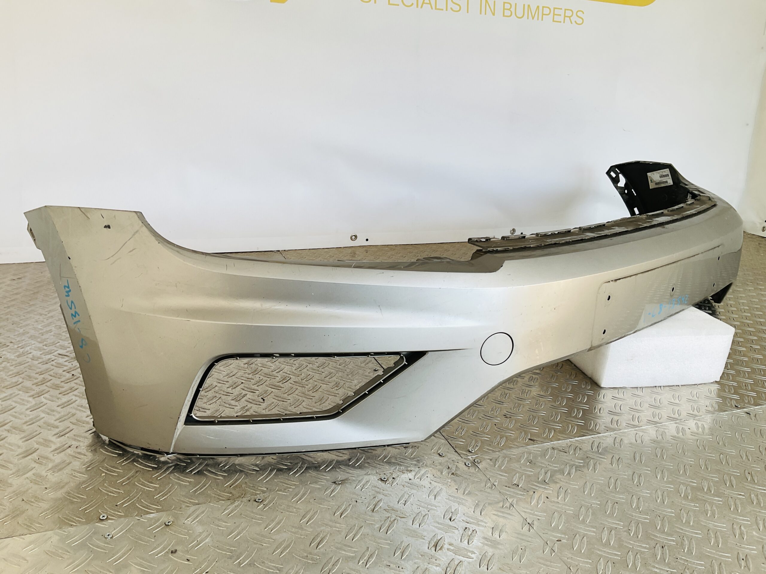 Bumper Volkswagen Tiguan 5NA Normaal 16-21 5NA 807221 Voorbumper 1-C8-13542z