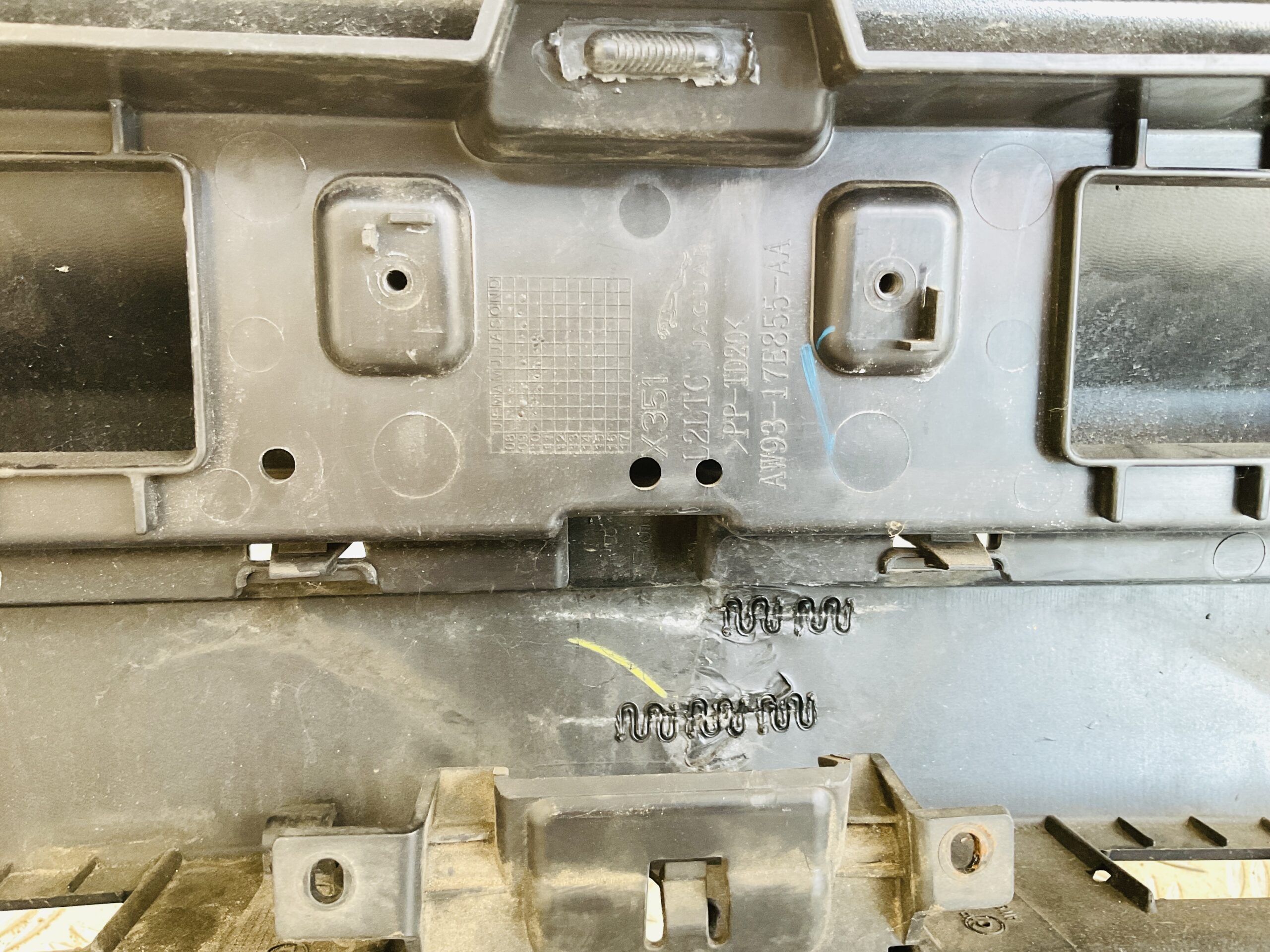 Bumper Jaguar XJ X351 10-19 AW93-17E855-AA Achterbumper 1-F10-13574R