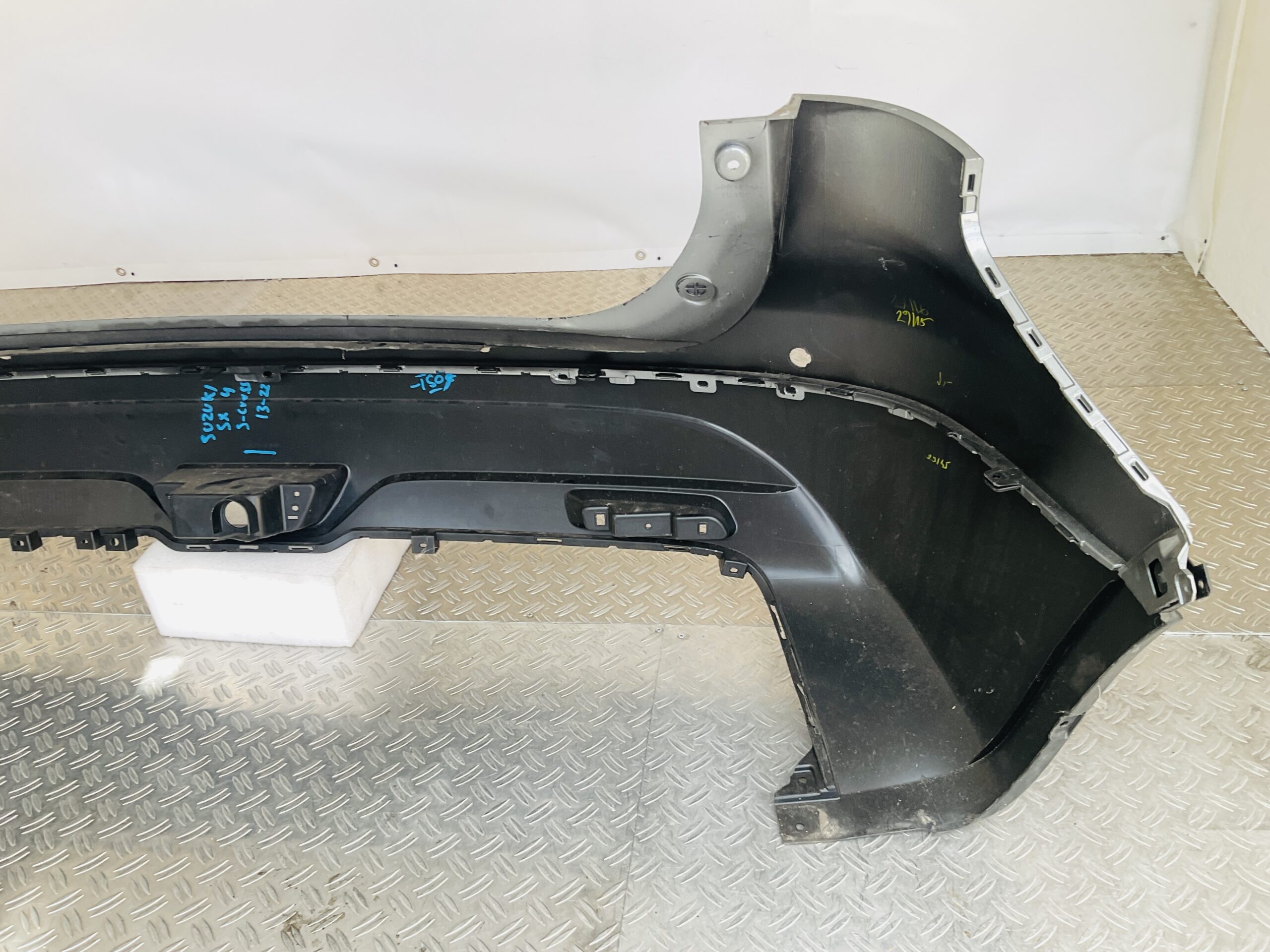 Bumper Suzuki SX4 S Cross SCross 13-22 7182161MO Achterbumper 1-F10-13601R