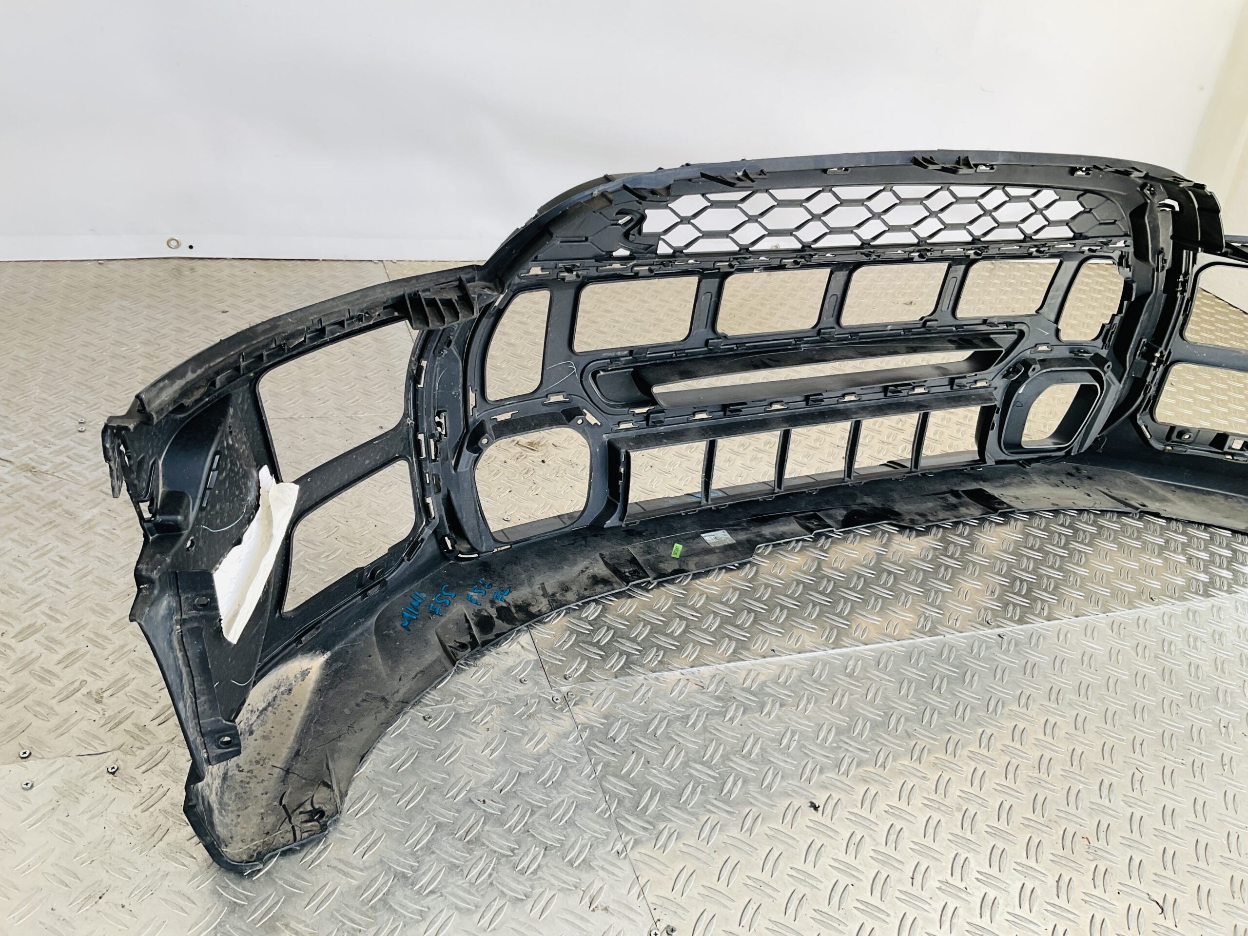 Bumper Mini Cooper F55 F56 F57 Facelift Sport 2021- Voorbumper 2-K1-13673R