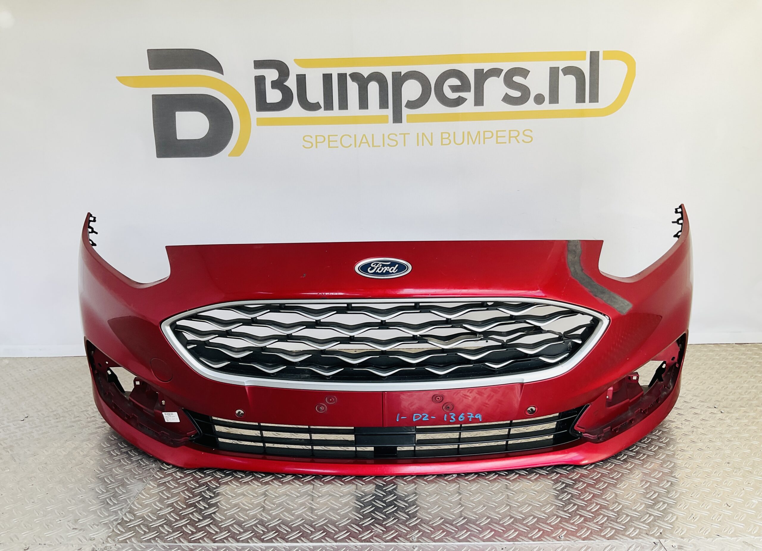 Bumper Ford Fiesta MK8 Vignale 17-21 H1BB-17K819-P1 Voorbumper 1-D2-13679z