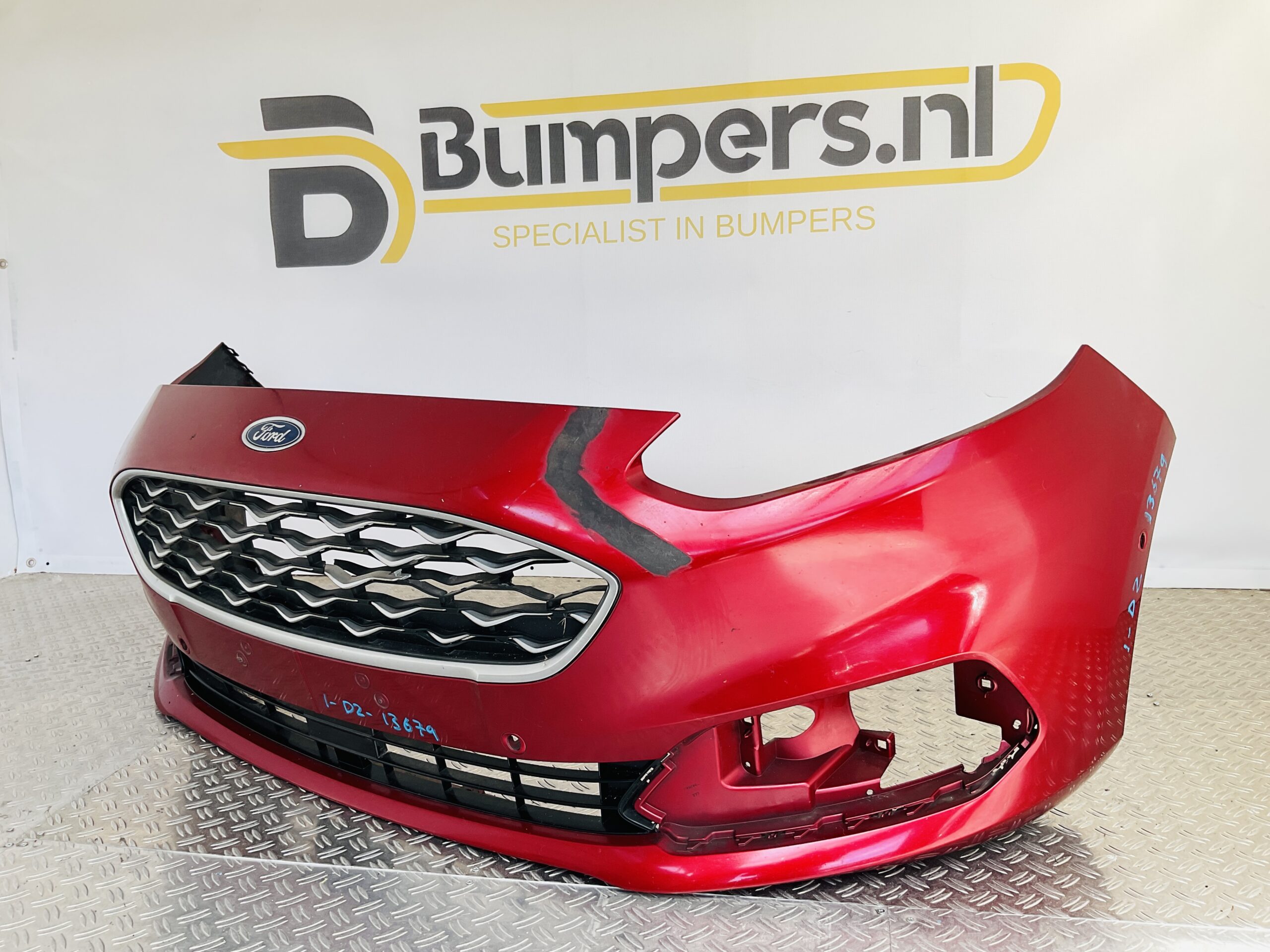 Bumper Ford Fiesta MK8 Vignale 17-21 H1BB-17K819-P1 Voorbumper 1-D2-13679z