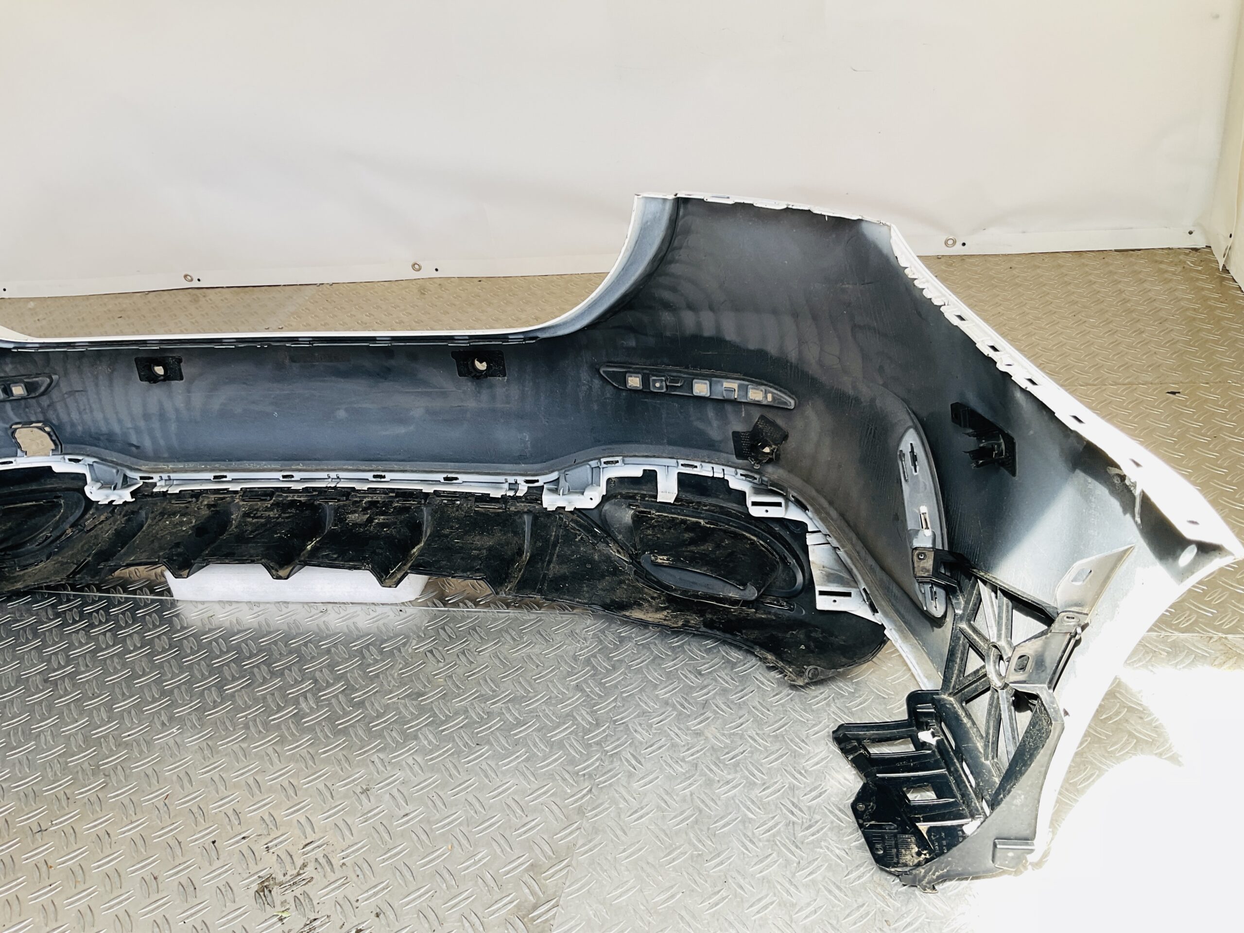 Bumper Mercedes A Klasse W177 AMG Sedan A1778859001 Achterbumper 1-F10-13681z