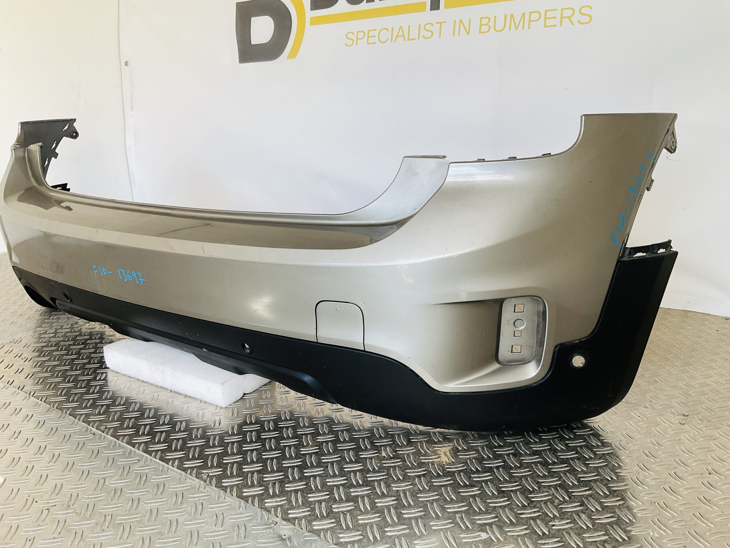 Bumper Mini Countryman F60 pdc 51127389378 Achterbumper 1-F10-13697R