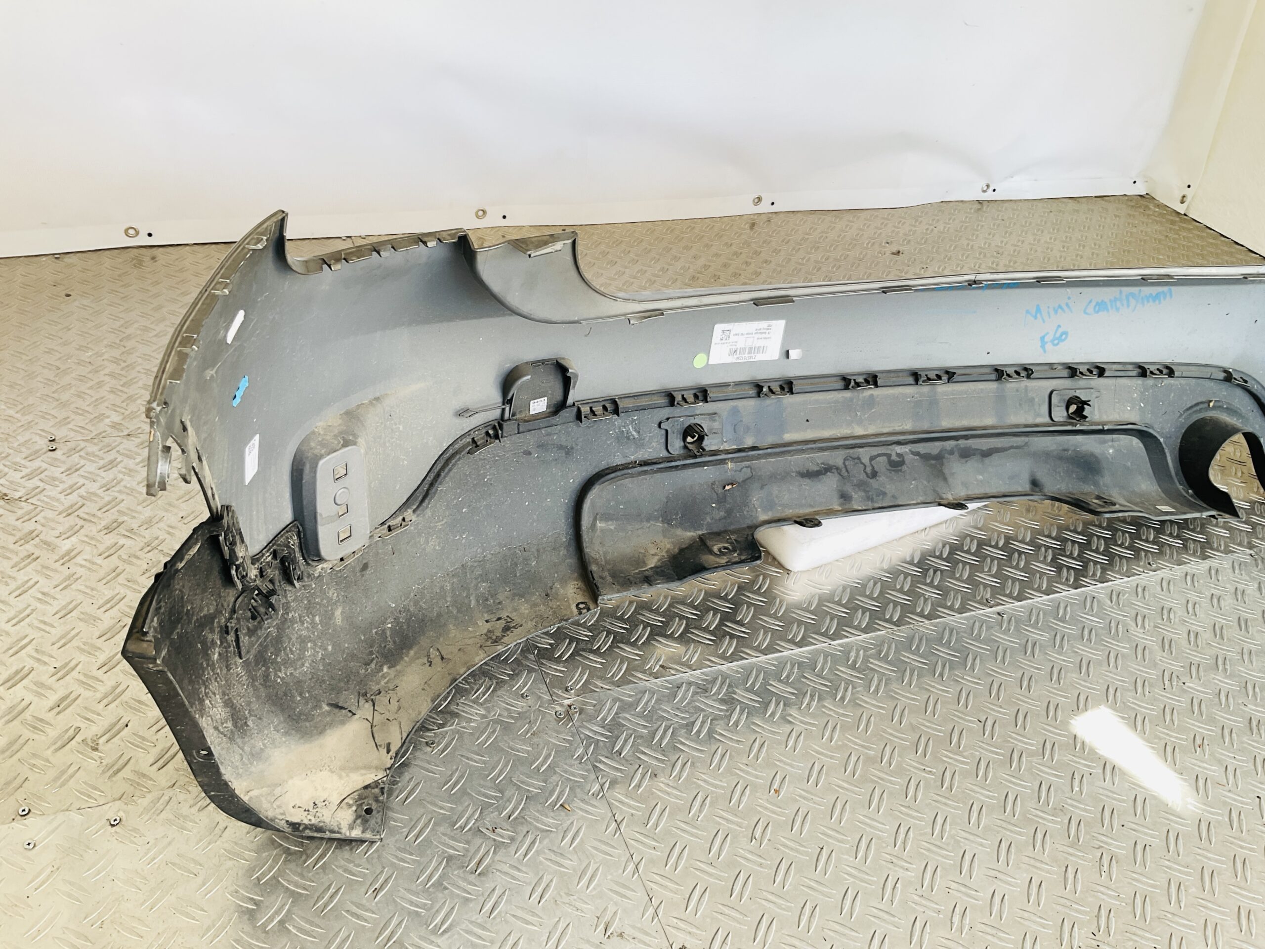 Bumper Mini Countryman F60 pdc 51127389378 Achterbumper 1-F10-13697R