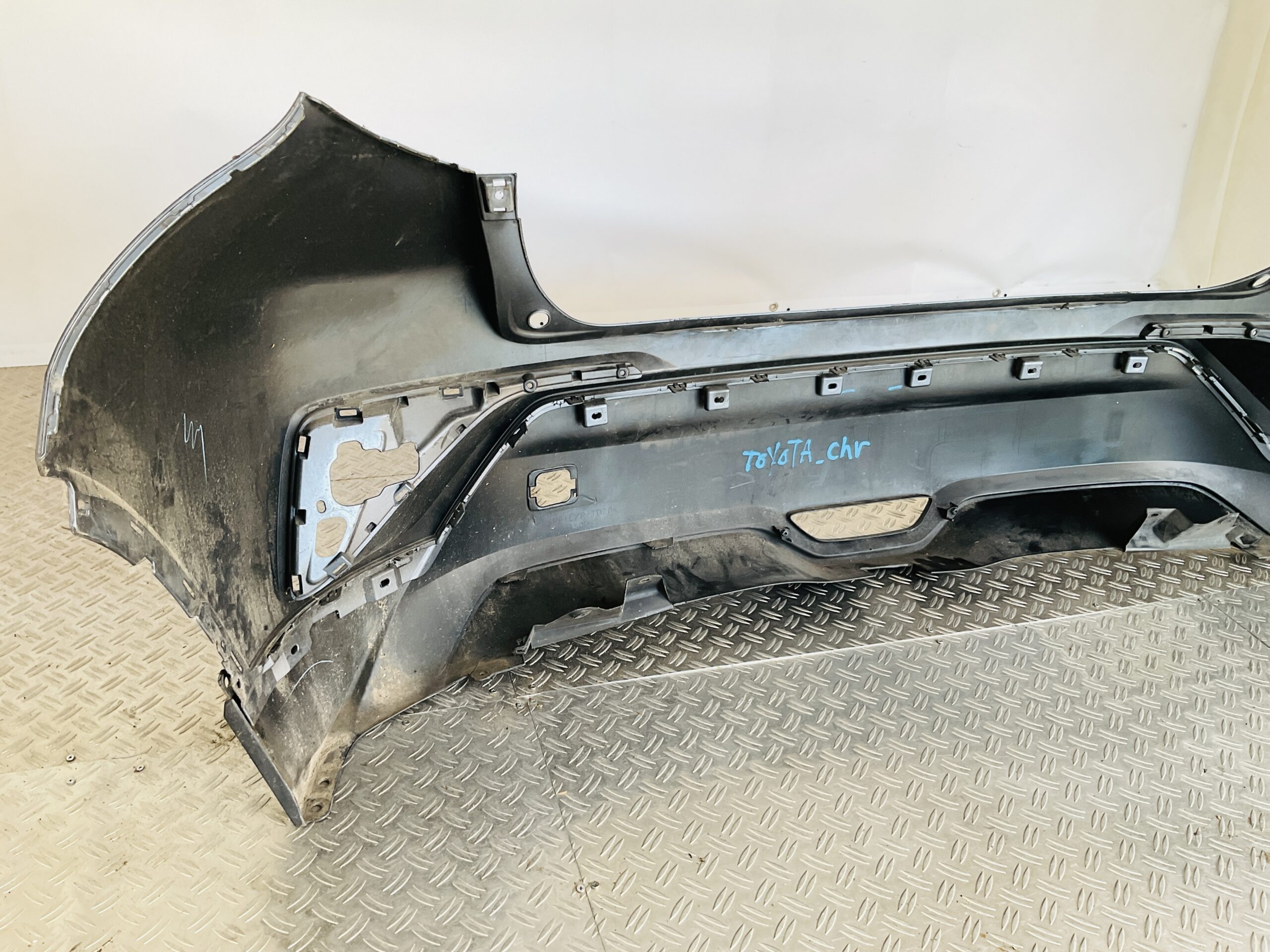 Bumper Toyota CHR C-HR 18-22 52453-F4010 Achterbumper 1-F10-13716R