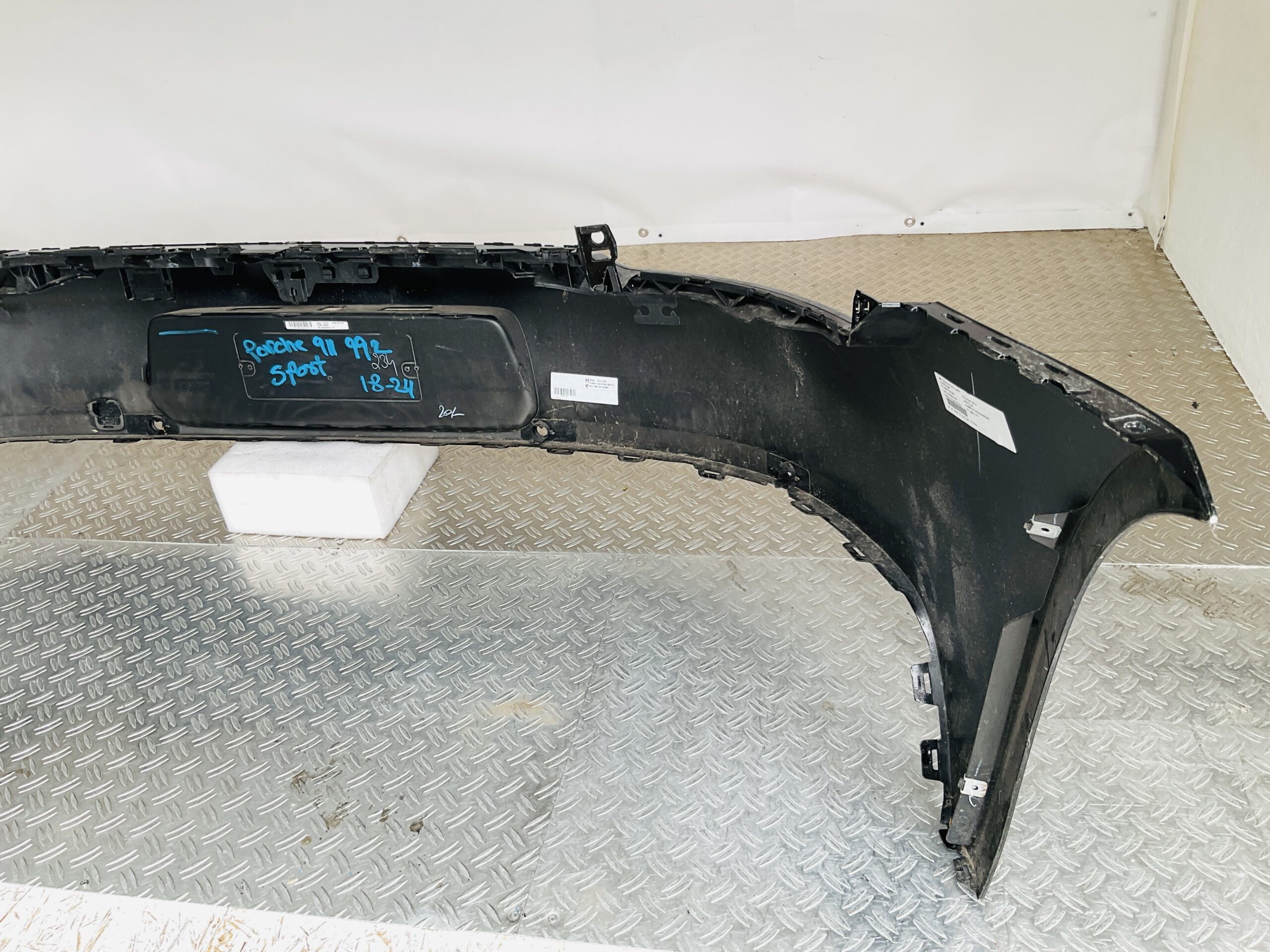 Bumper Porsche 992 911 Sport Turbo18-24 992807421 Achterbumper 1-F10-13743R