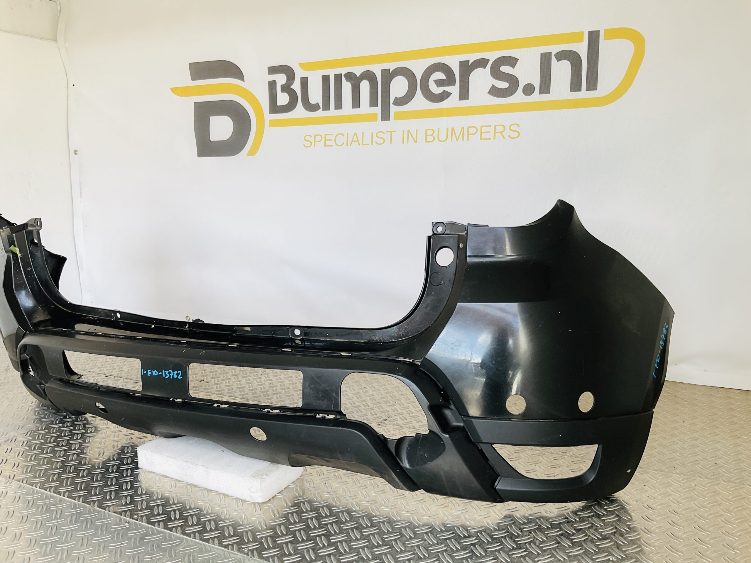 Bumper Dacia Duster 17-23 4xpdc 850222027R Achterbumper 1-F10-13782R