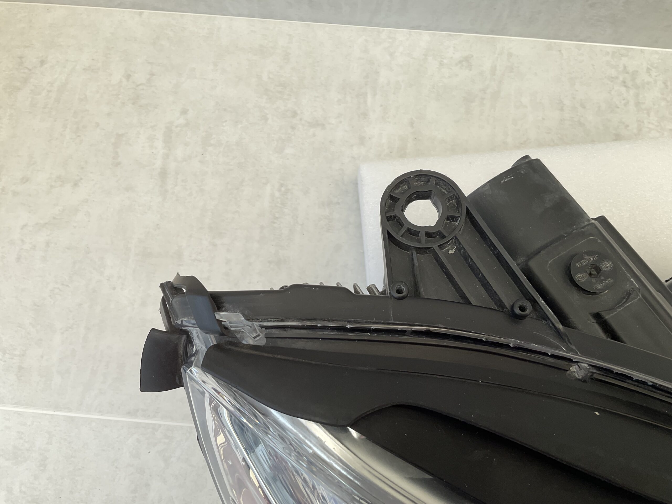 KOPLAMP MERCEDES E KLASSE W212 E350 1ZT01080022 RECHTS MB-4334