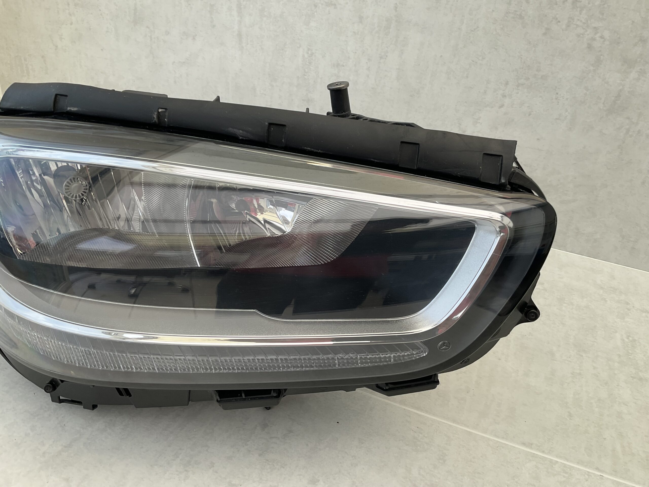 KOPLAMP MERCEDES W420 CITAN A4209060100 HALOGEEN RECHTS MB-8046