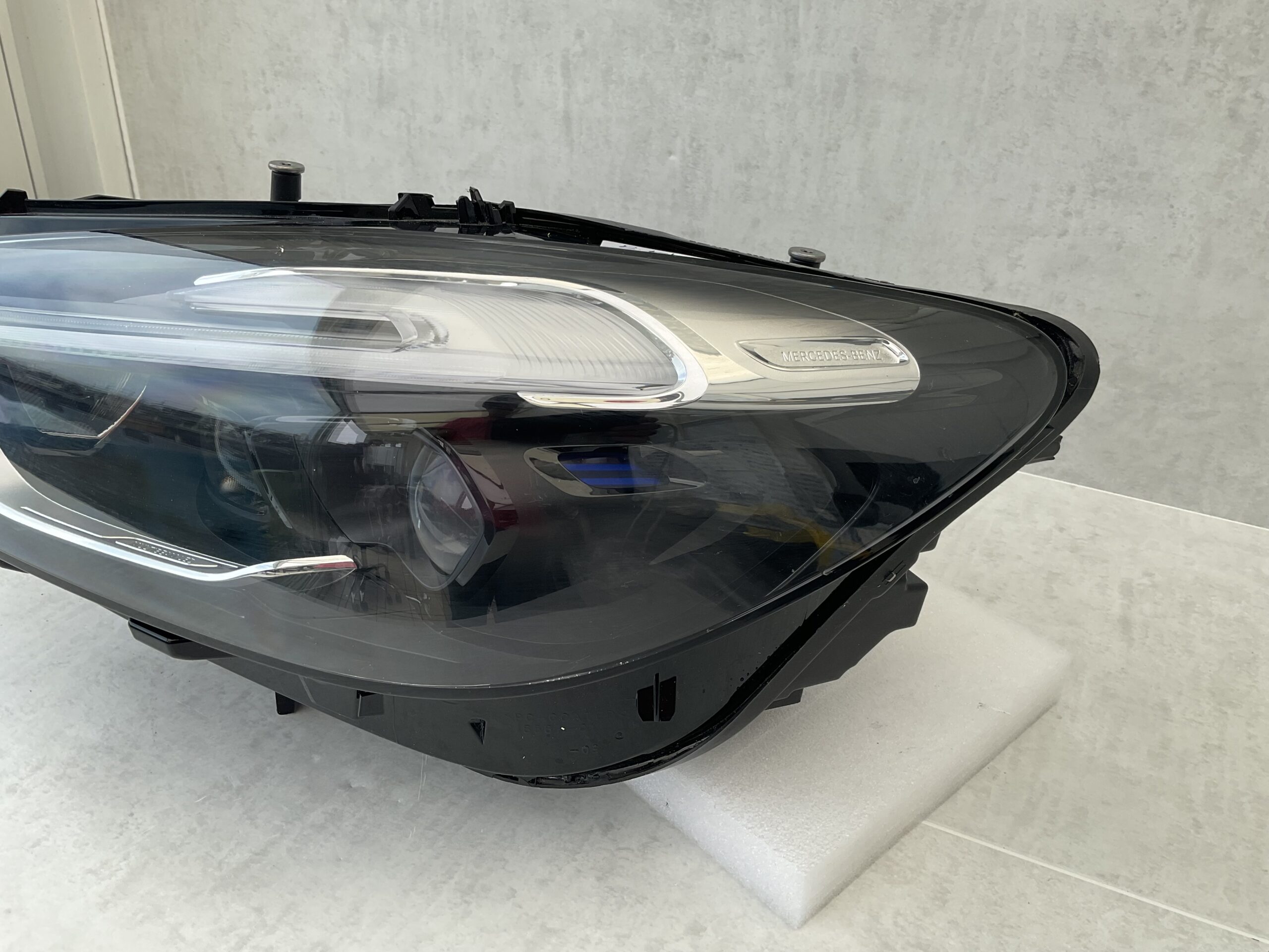 KOPLAMP MERCEDES B KLASSE W247 FACELIFT MULTIBEAM LED A2479061304 LINKS MB-4164