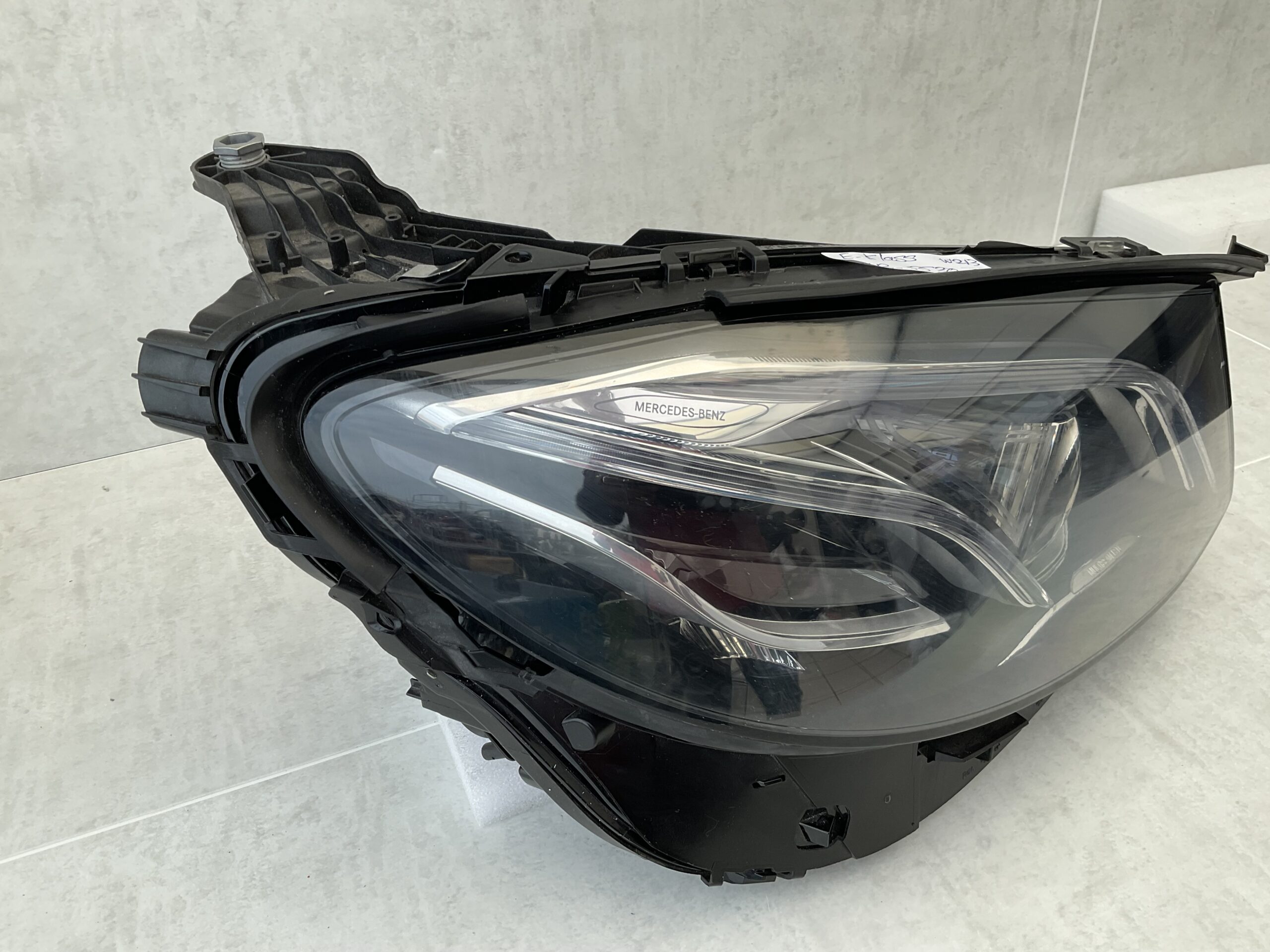 KOPLAMP MERCEDES E KLASSE W213 MULTIBEAM LED A2139066604KZ RECHTS MB-5530