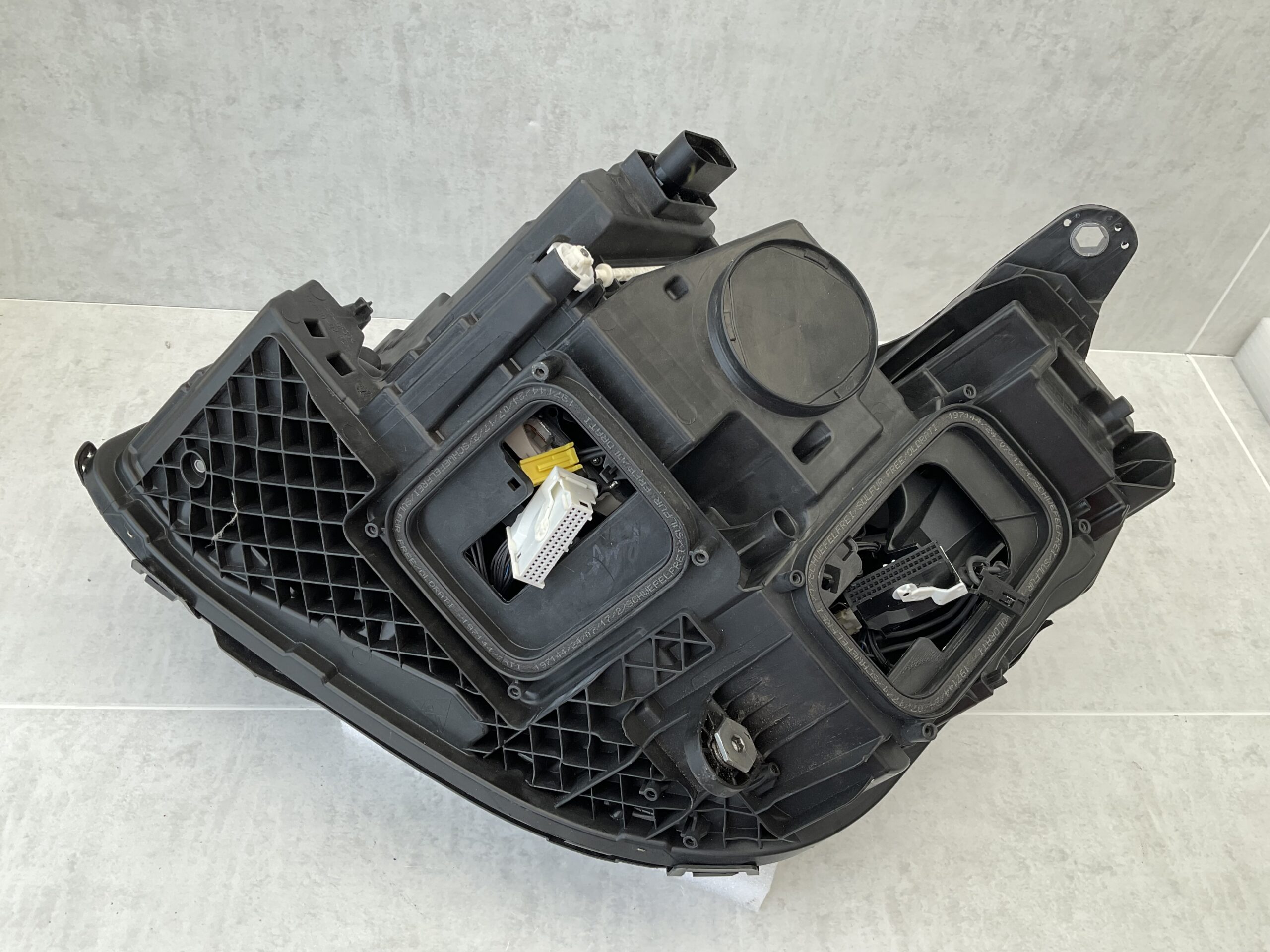 KOPLAMP MERCEDES E KLASSE W213 MULTIBEAM LED A2139066604KZ RECHTS MB-5530