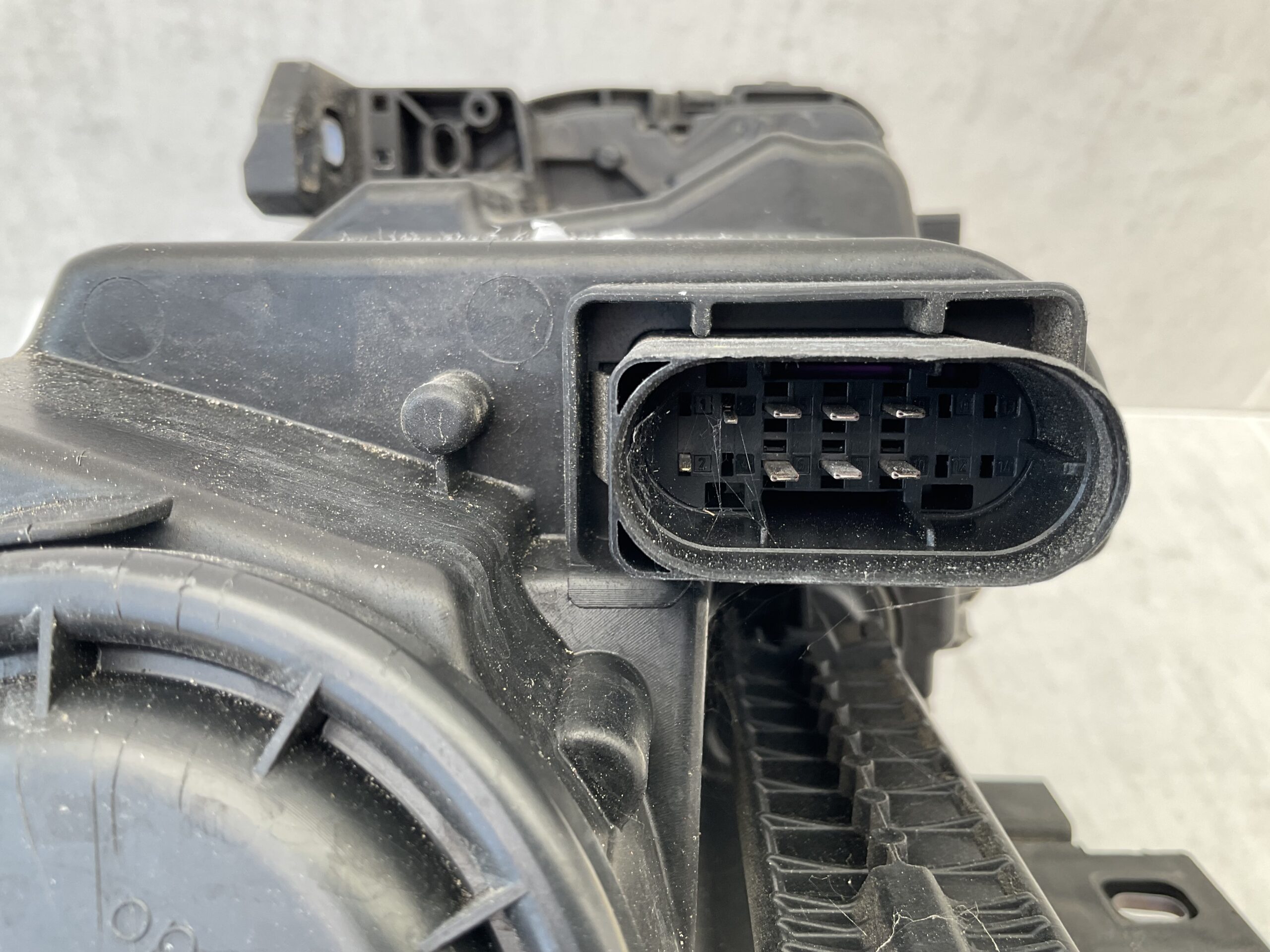 KOPLAMP MERCEDES B KLASSE W246 HALOGEEN A2468205361 LINKS MB-5364