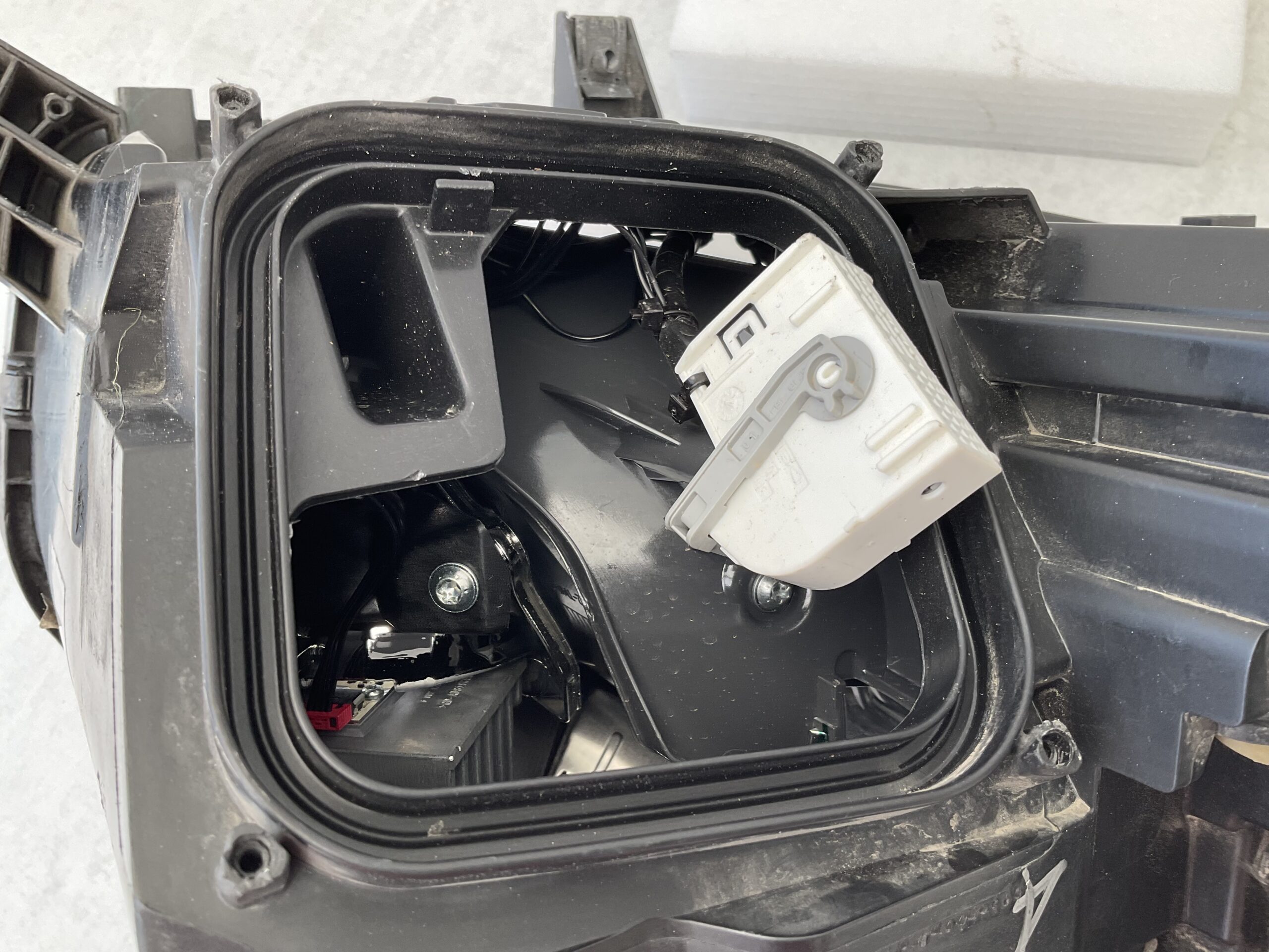 KOPLAMP MERCEDES ML W166 LED ILS A1668207259 LINKS MB-4148