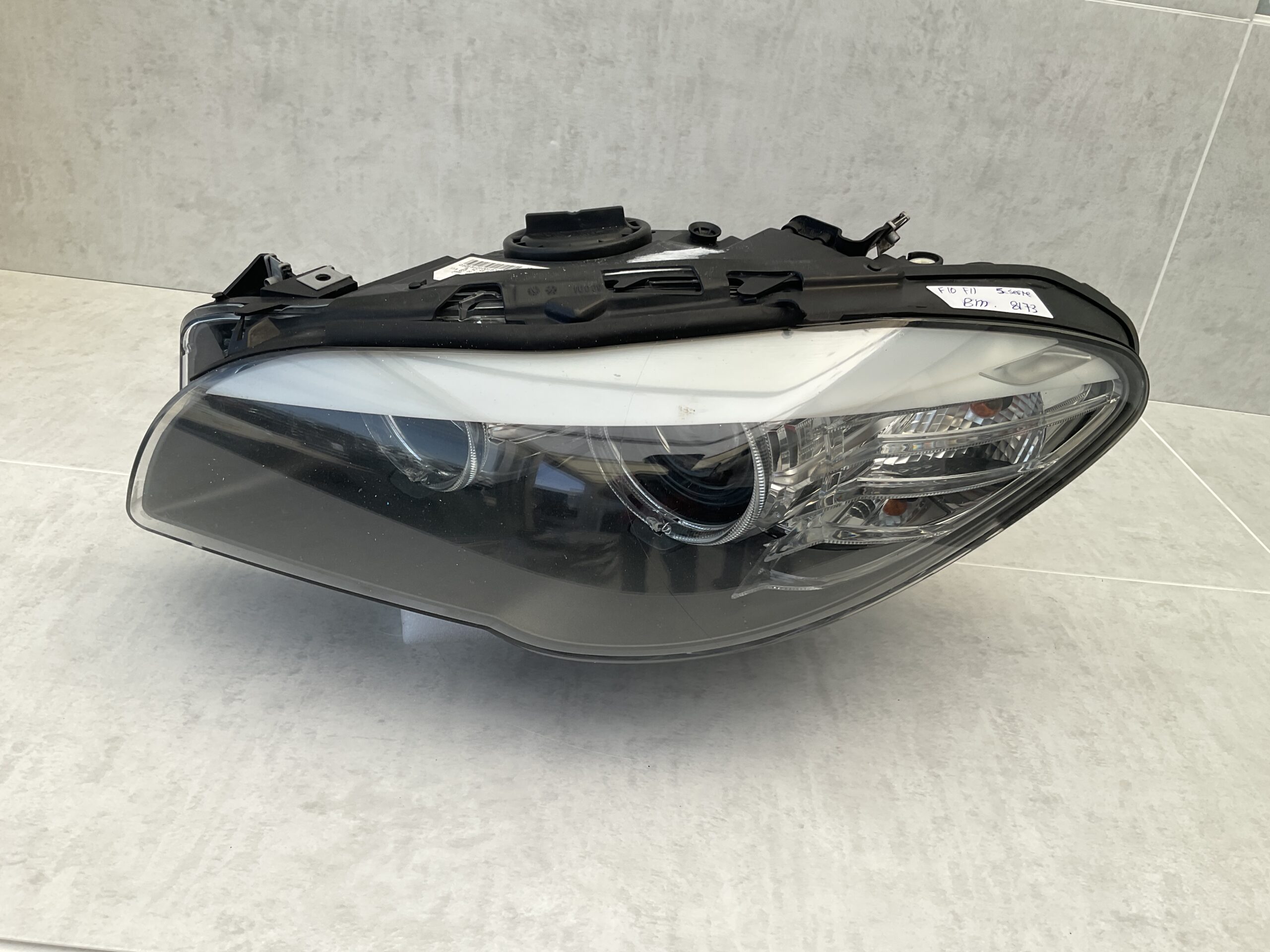 KOPLAMP BMW 5 SERIE F10 F11 XENON 1EL010131 -01/AJ LINKS BM-8173