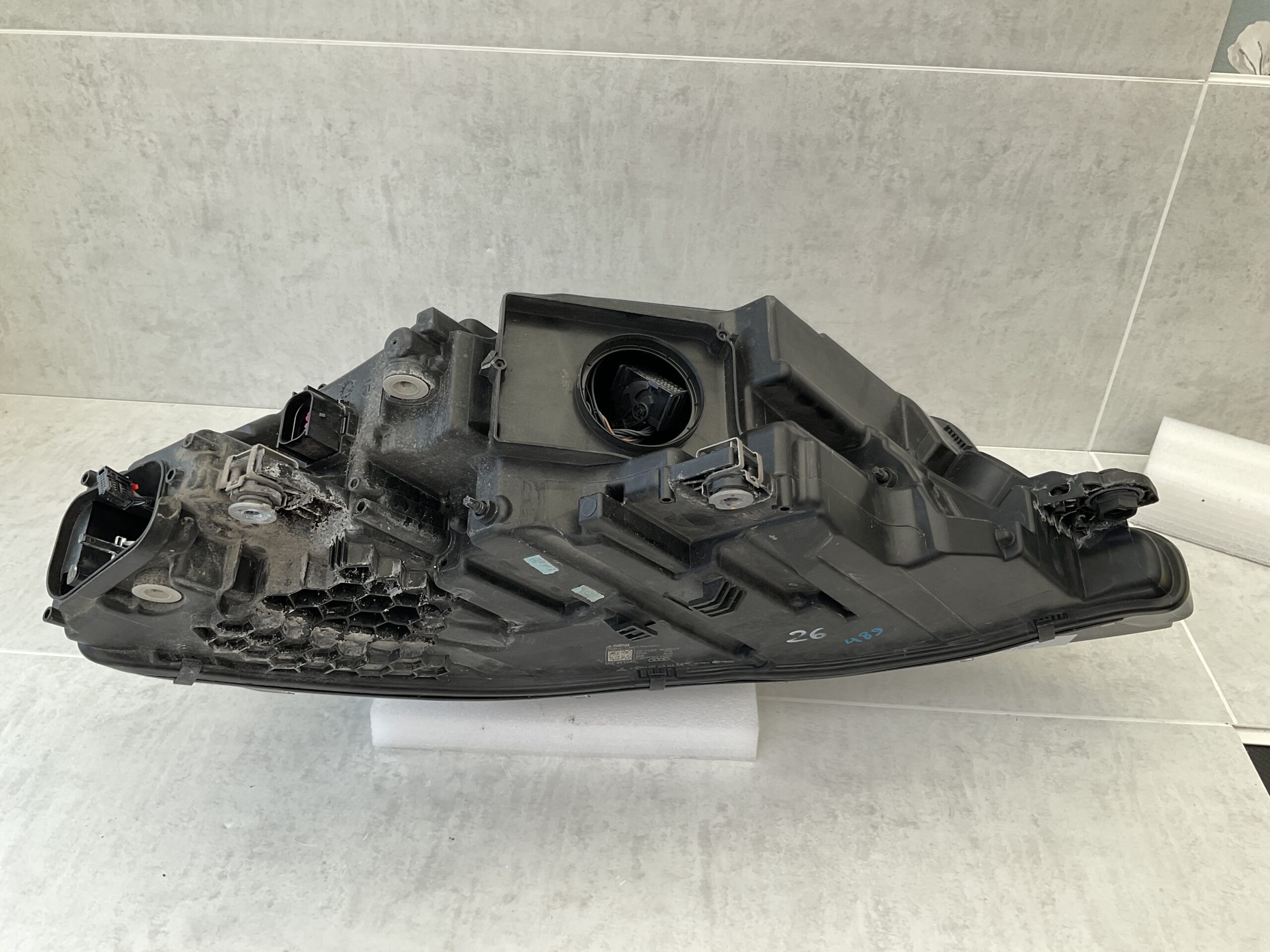 KOPLAMP AUDI E TRON E-TRON FULL LED 4KE941040 RECHTS A-5105