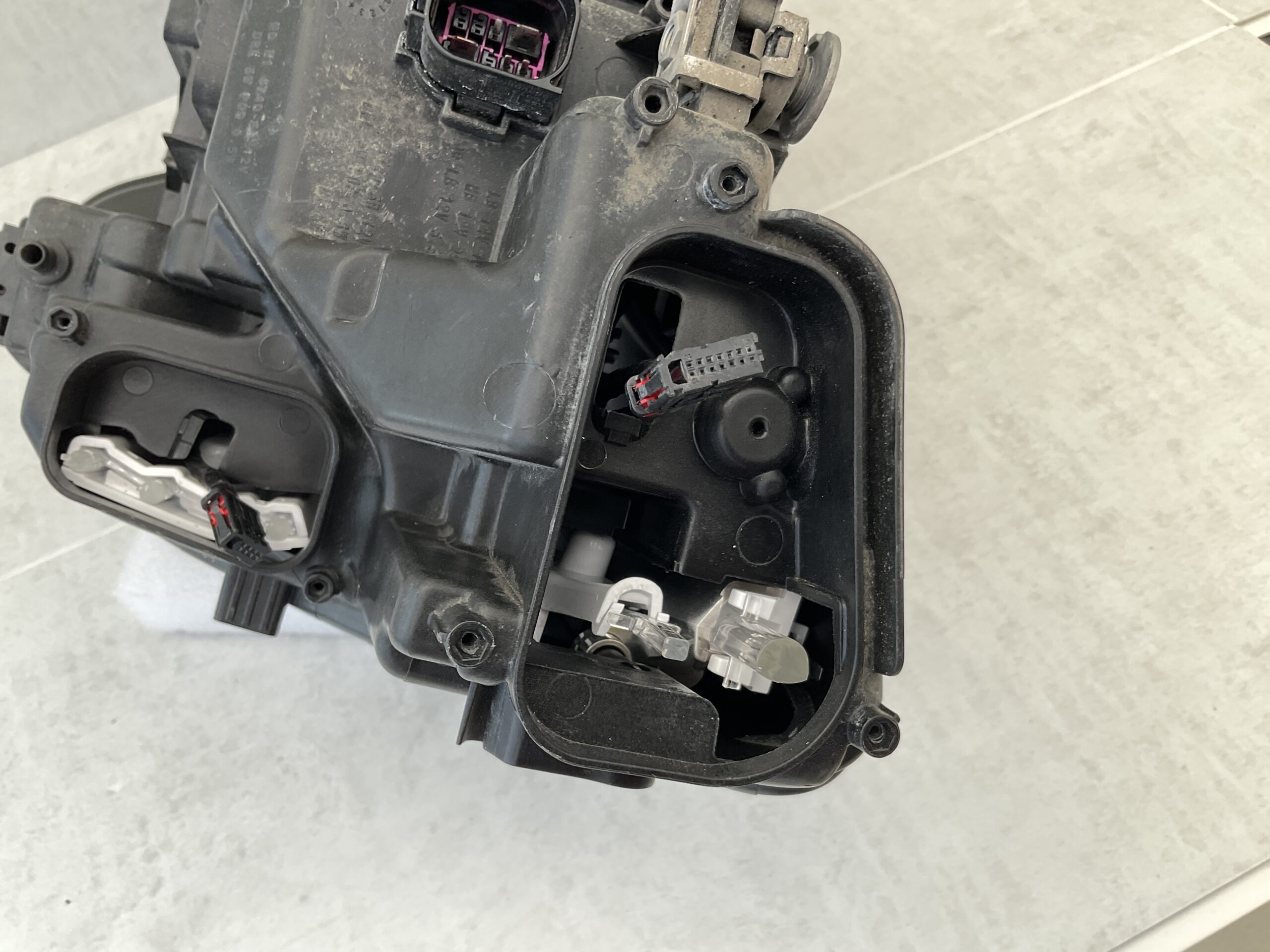 KOPLAMP AUDI E TRON E-TRON FULL LED 4KE941040 RECHTS A-5105