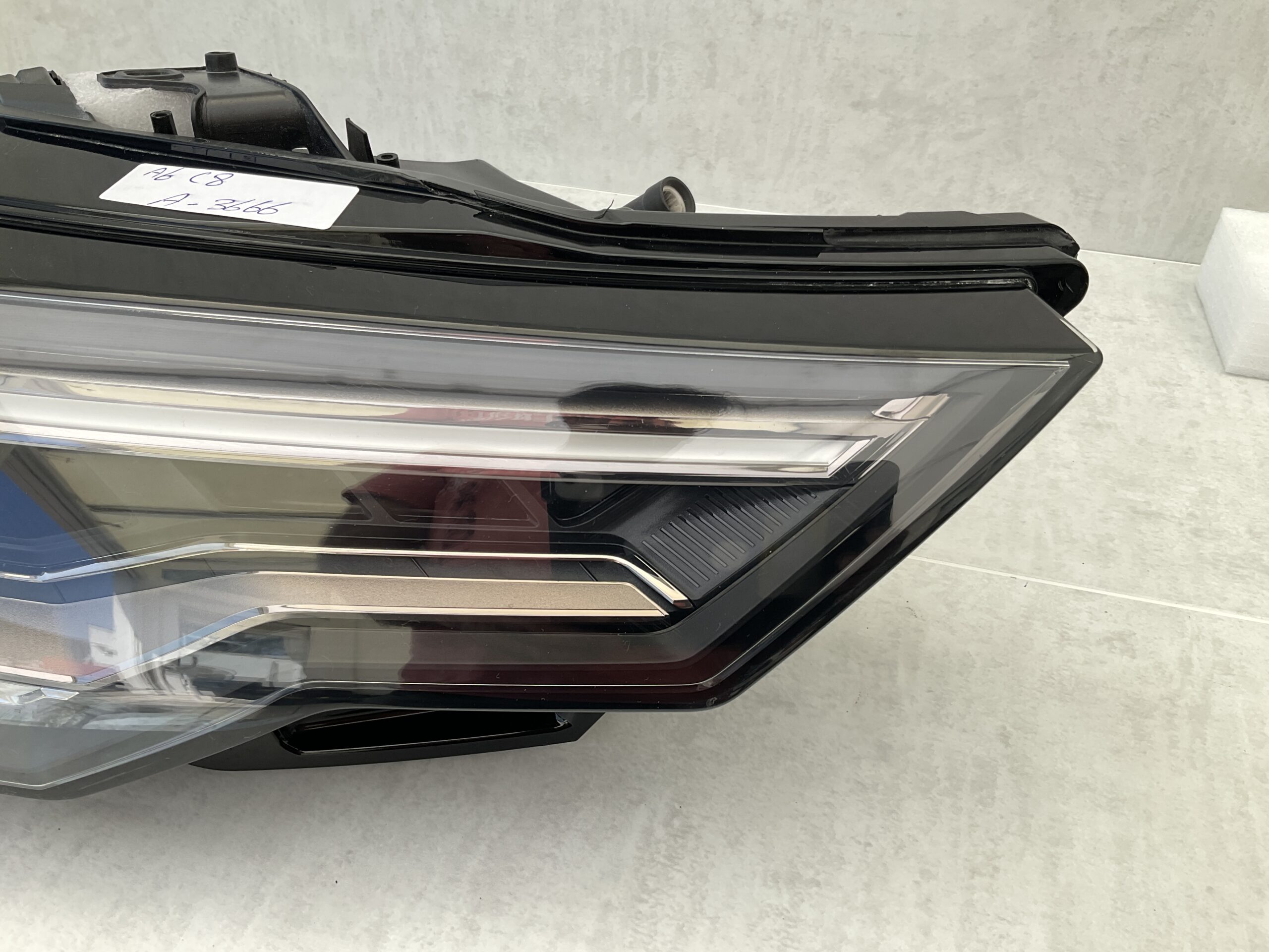 KOPLAMP AUDI A6 C8 MATRIX FULL LED 4K0941040A RECHTS A-3666