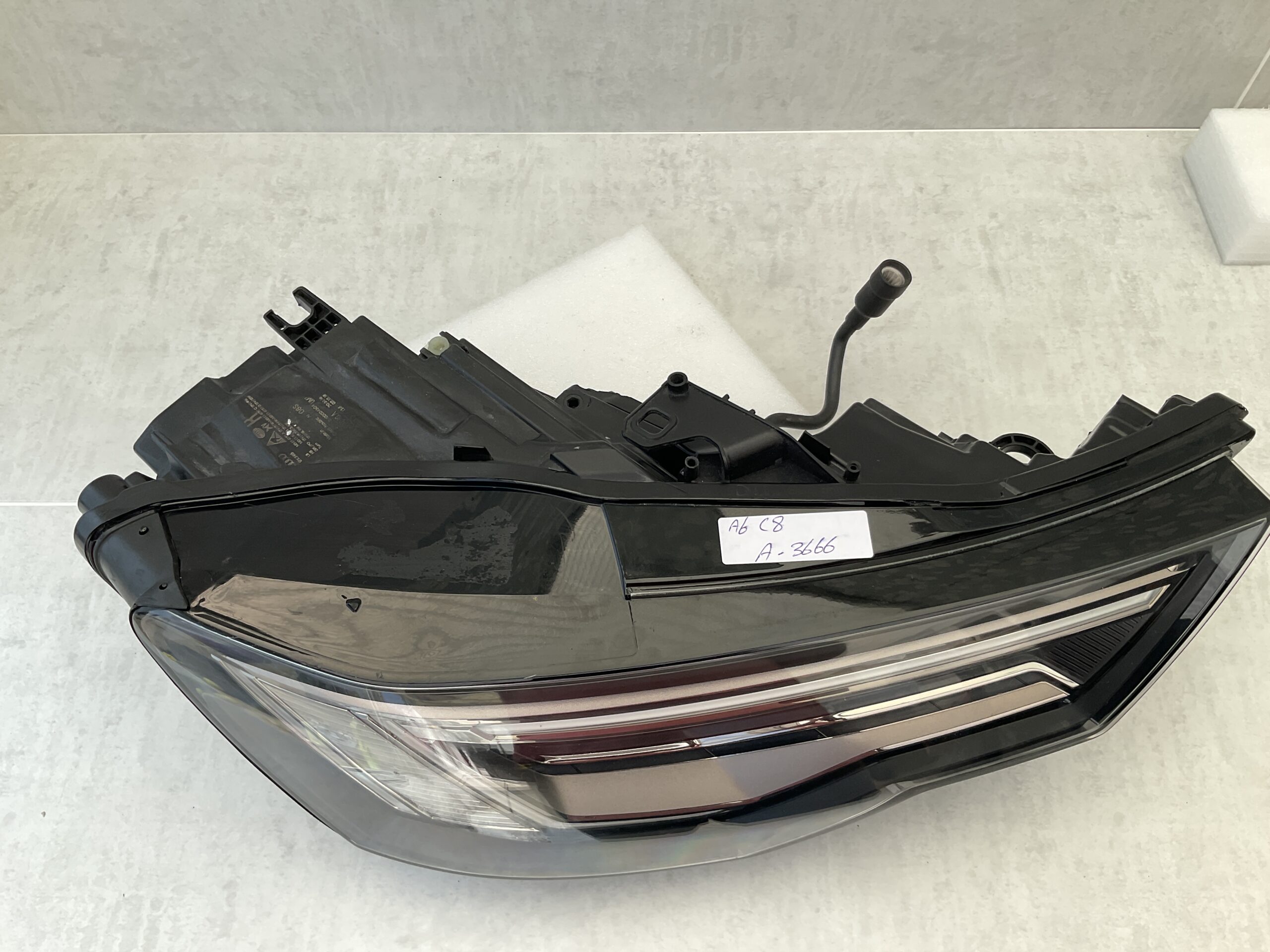 KOPLAMP AUDI A6 C8 MATRIX FULL LED 4K0941040A RECHTS A-3666