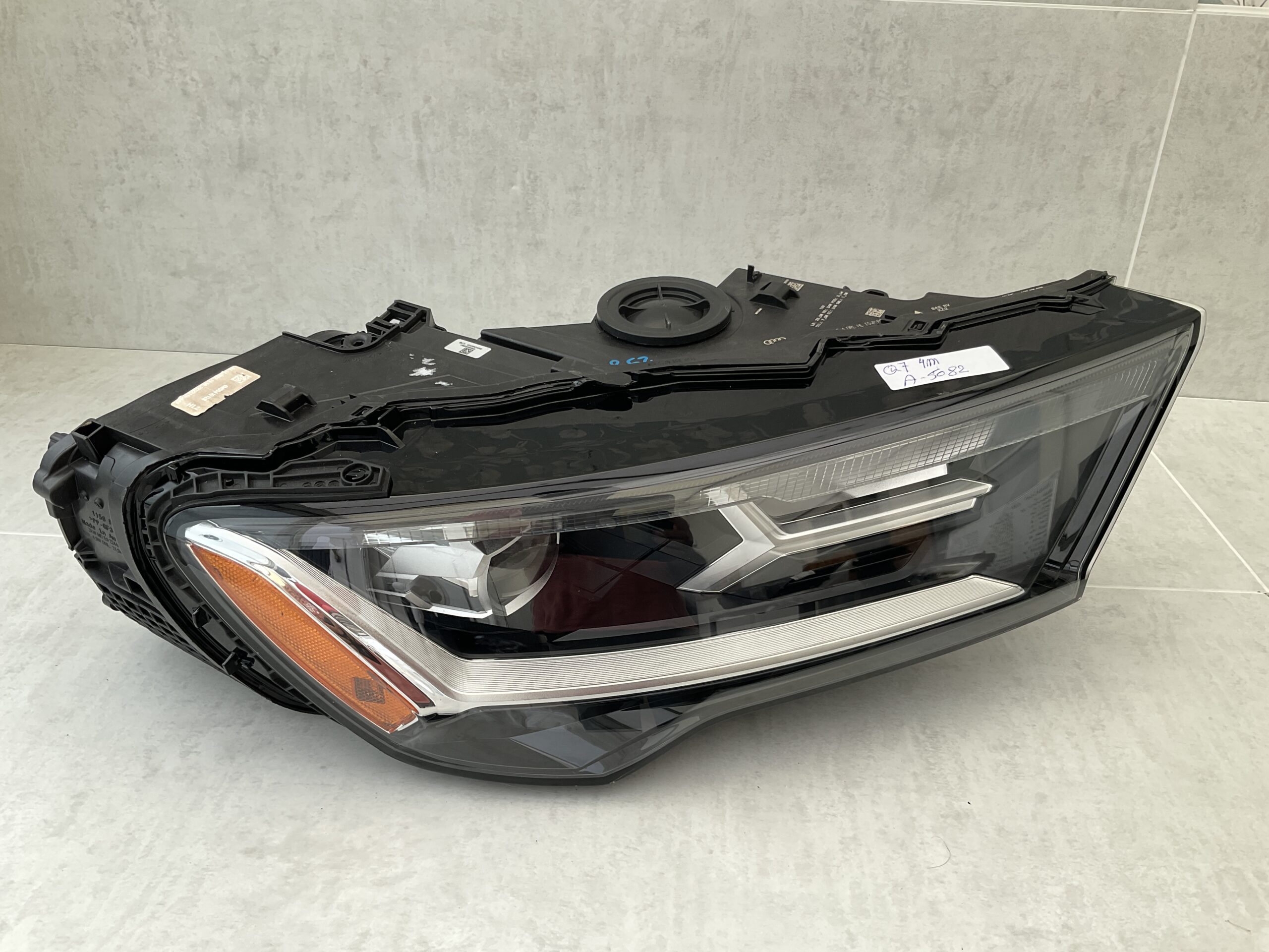 KOPLAMP AUDI Q7 4M FULL LED USA 4M0941012B RECHTS A-5082