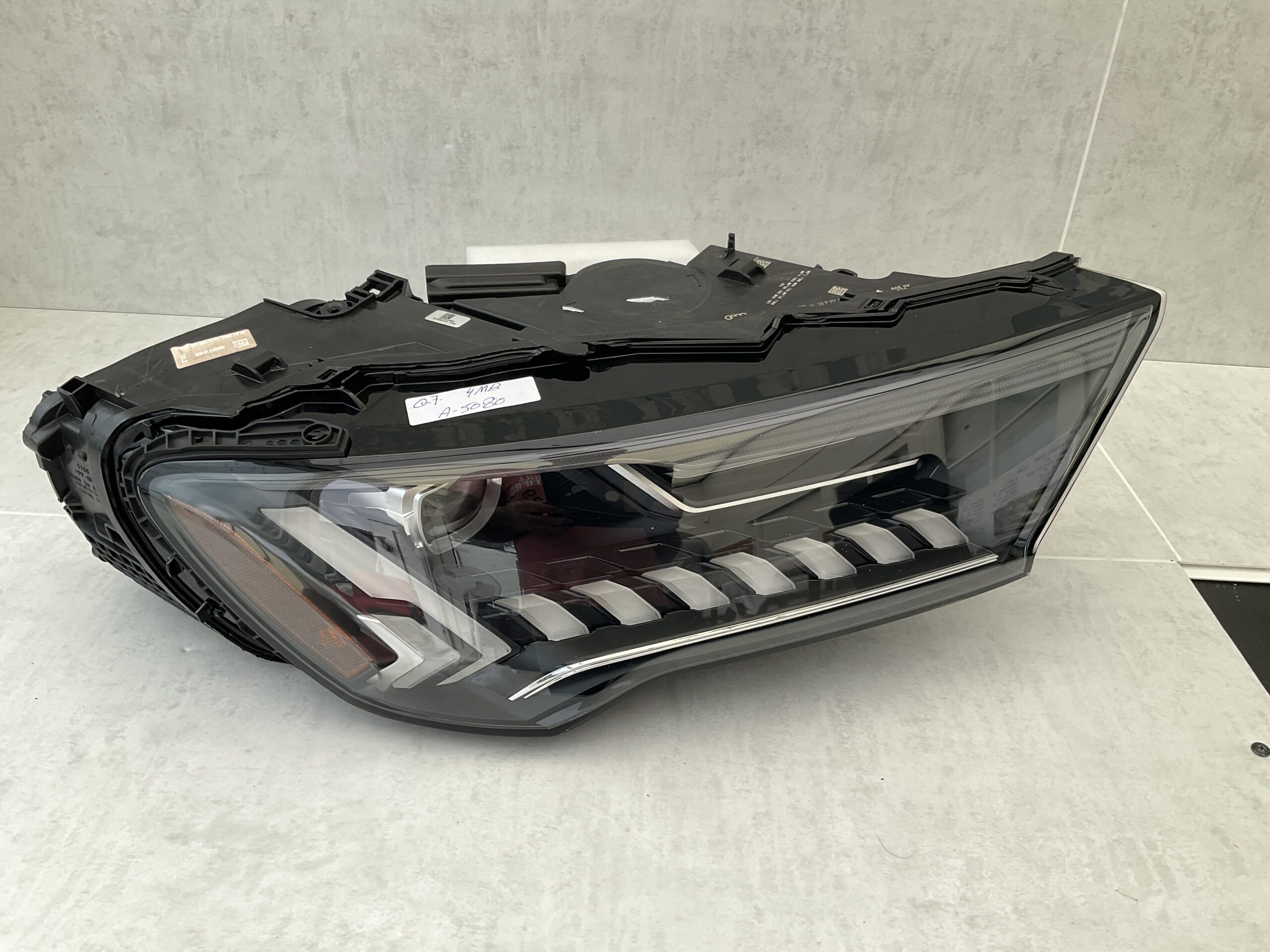 KOPLAMP AUDI Q7 4M MATRIX FULL LED FACELIFT 4M0941040B RECHTS A-5080