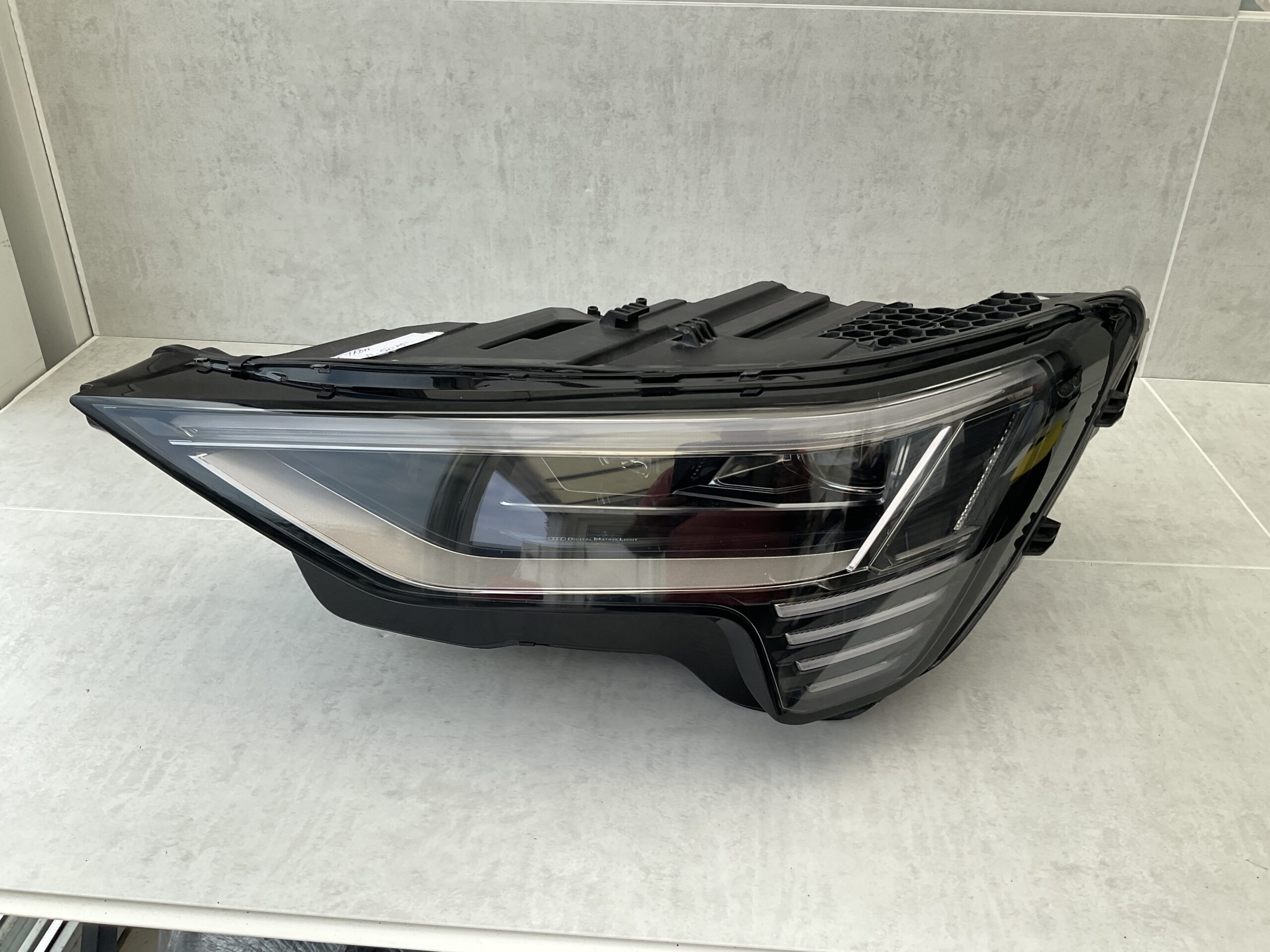 KOPLAMP AUDI ETRON E-TRON FULL LED DIGITAL MATRIX A-5015