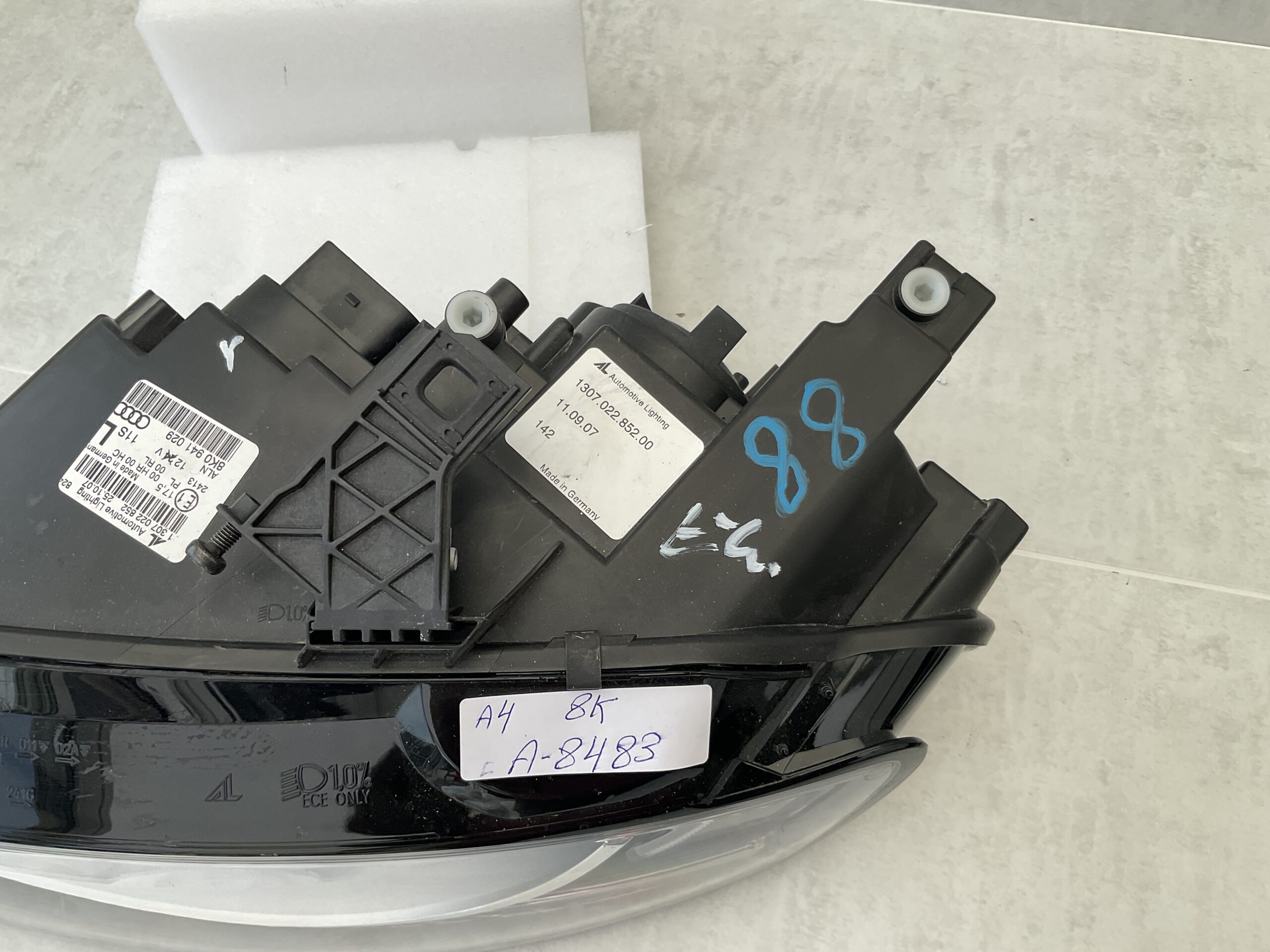 KOPLAMP AUDI A4 8K HALOGEEN 8K0941029 LINKS A-8483