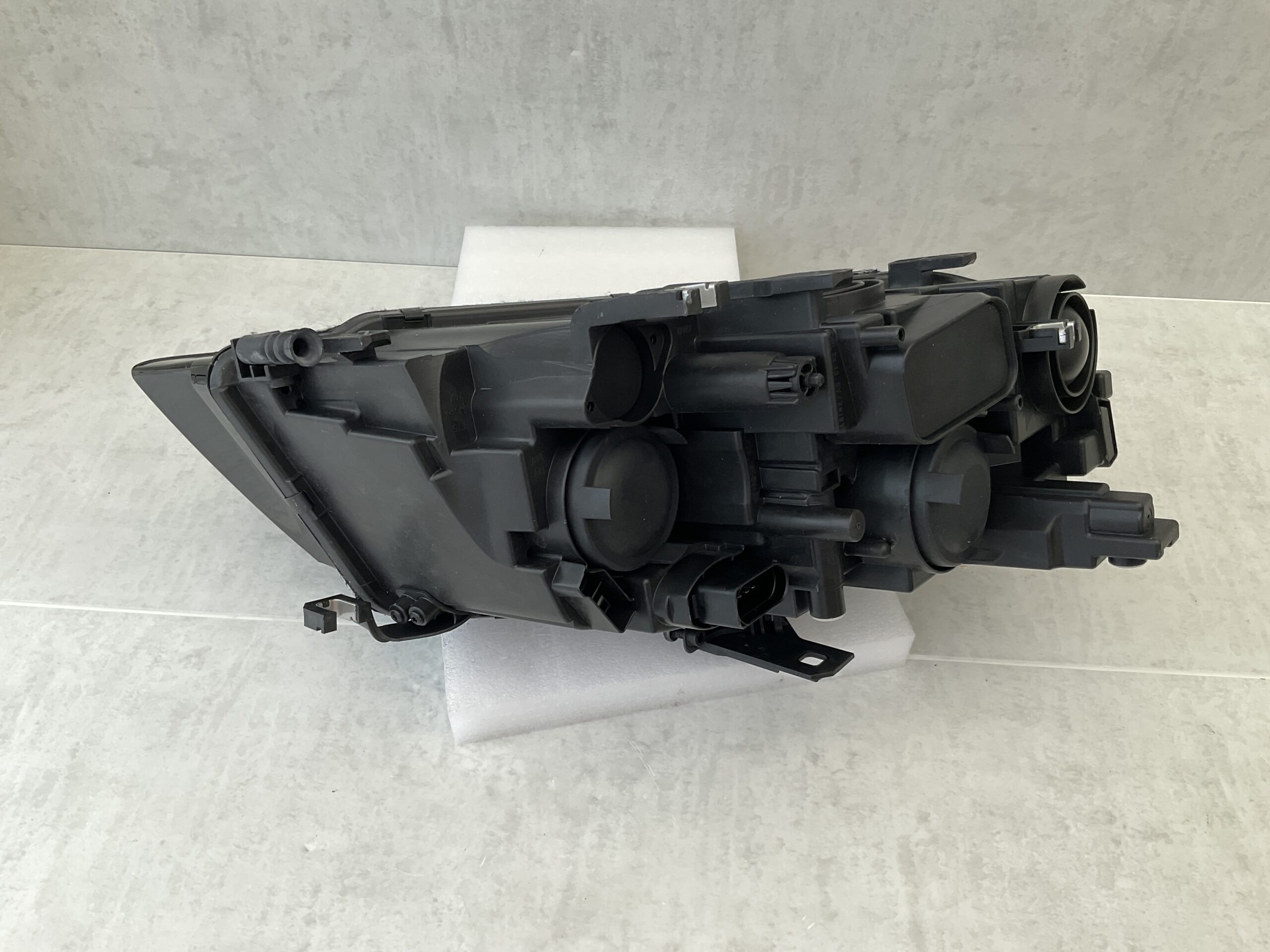 KOPLAMP AUDI A4 8K HALOGEEN 8K0941029 LINKS A-8483