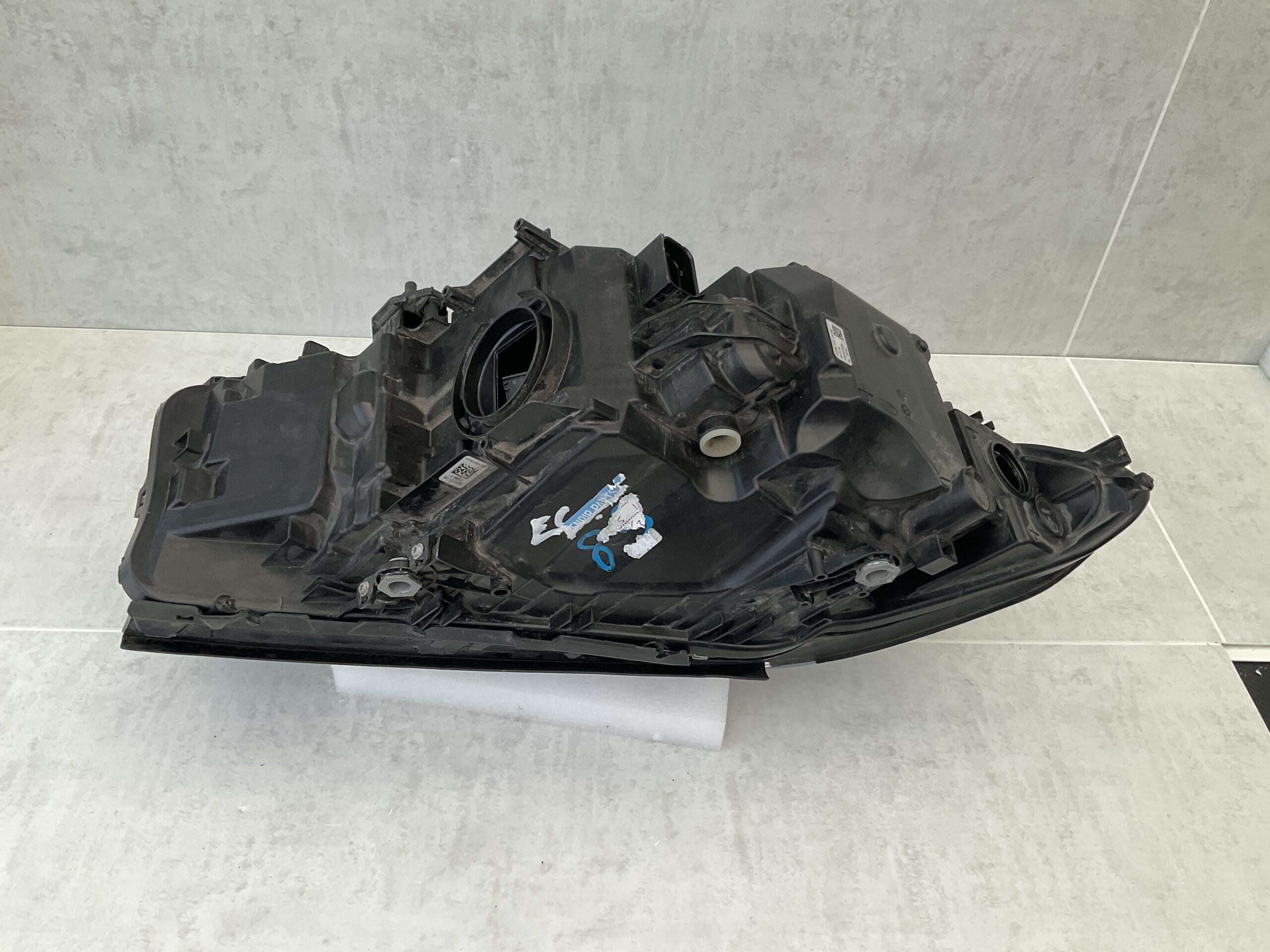 KOPLAMP BMW 5 SERIE G30 G31 XENON LED 7439199 -01 LINKS A-8441