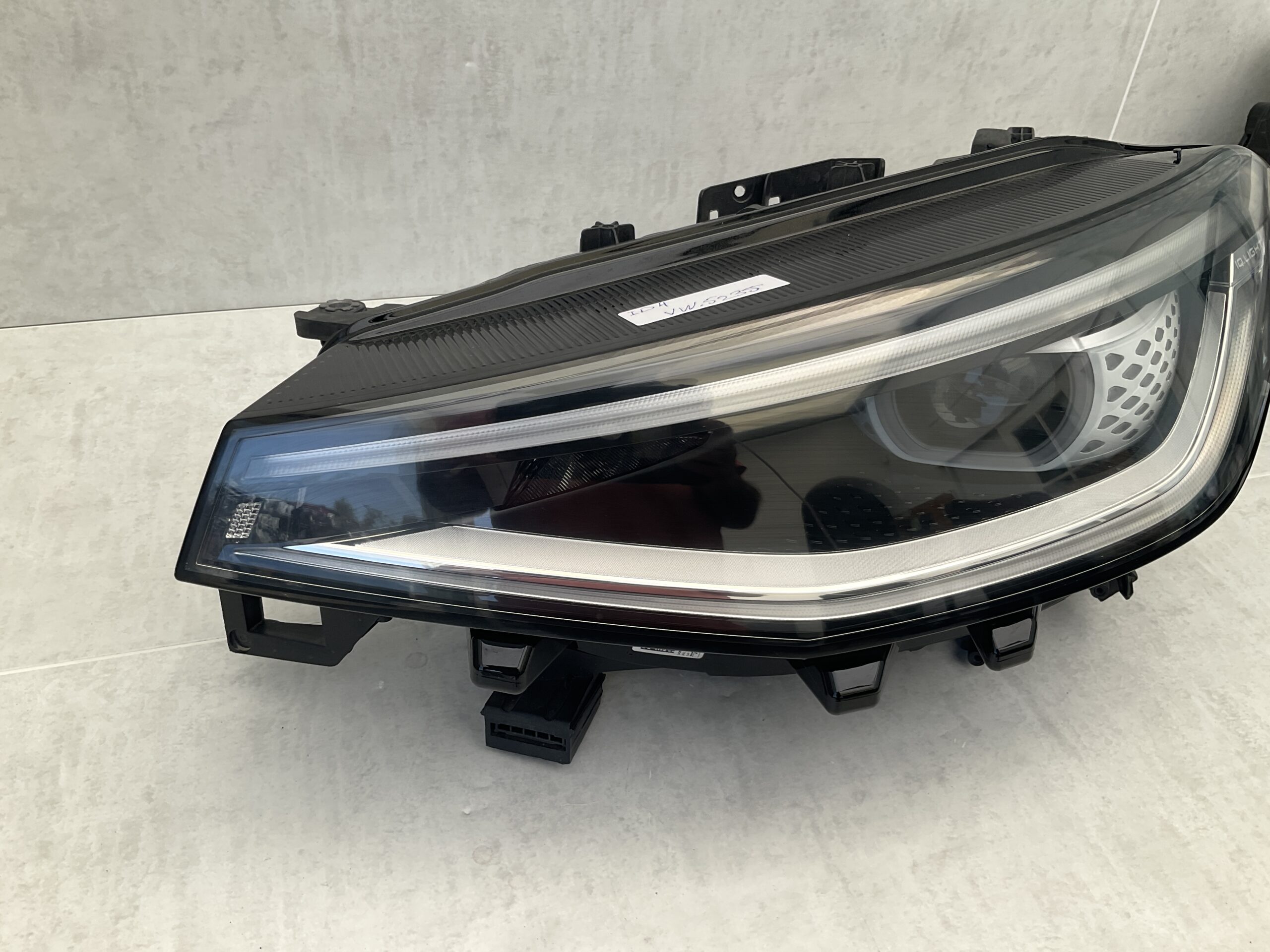 KOPLAMP VOLKSWAGEN ID4 FULL IQ LIGHT 11B941035E LINKS VW-5235