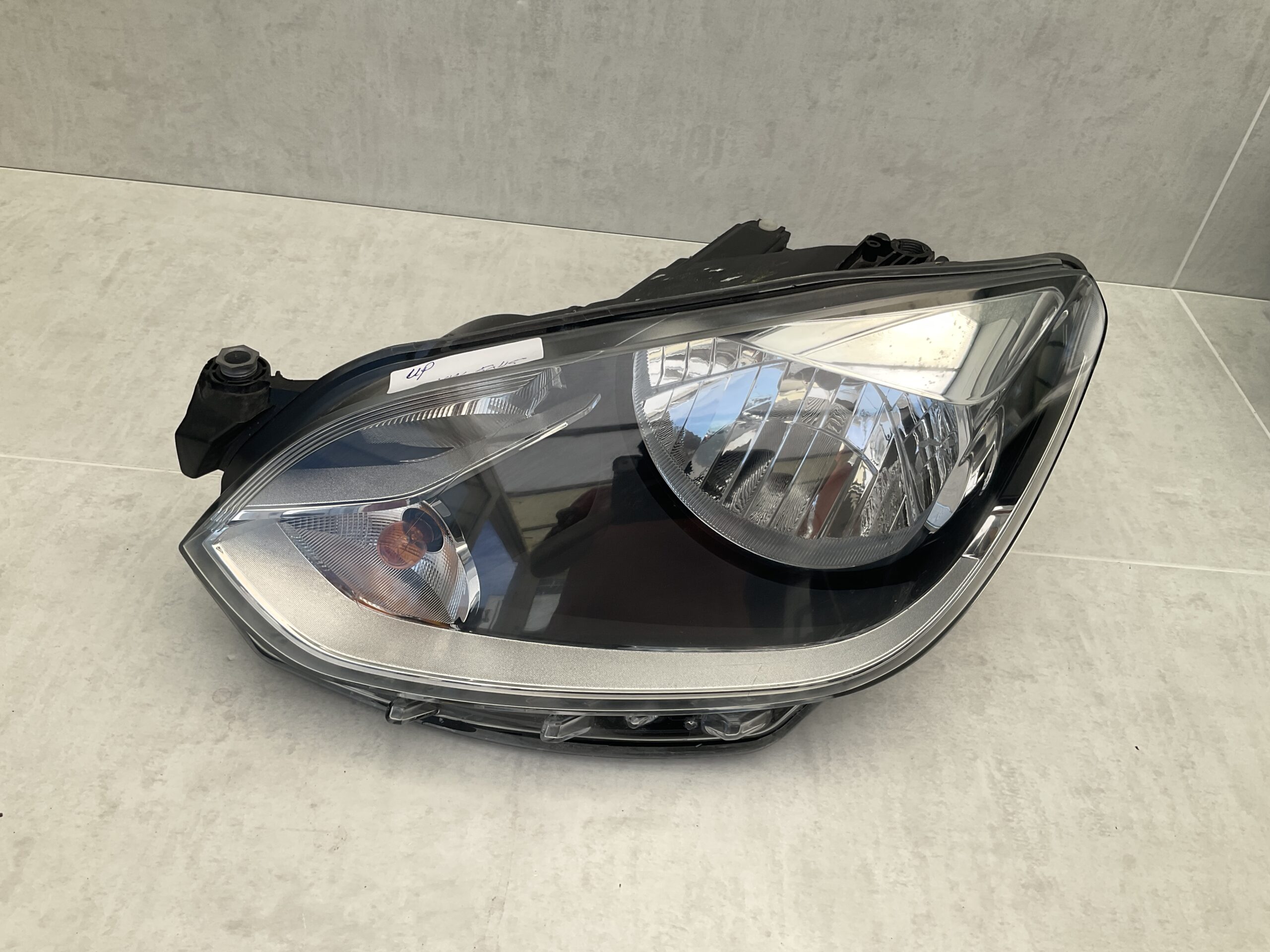 KOPLAMP VOLKSWAGEN UP 11-6 1S1941015N LINKS VW-5045