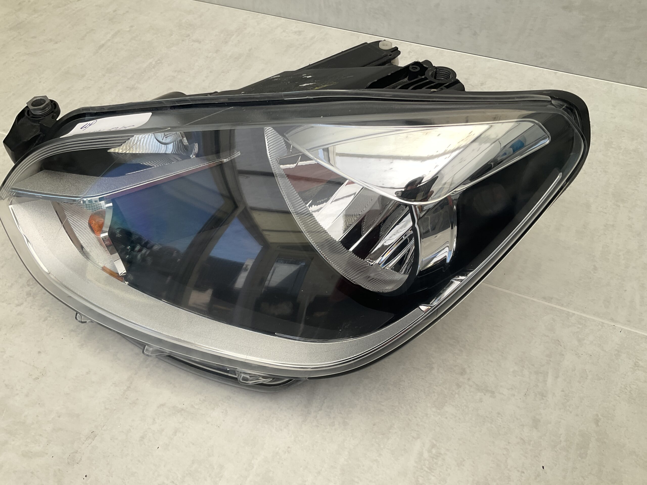 KOPLAMP VOLKSWAGEN UP 11-6 1S1941015N LINKS VW-5045