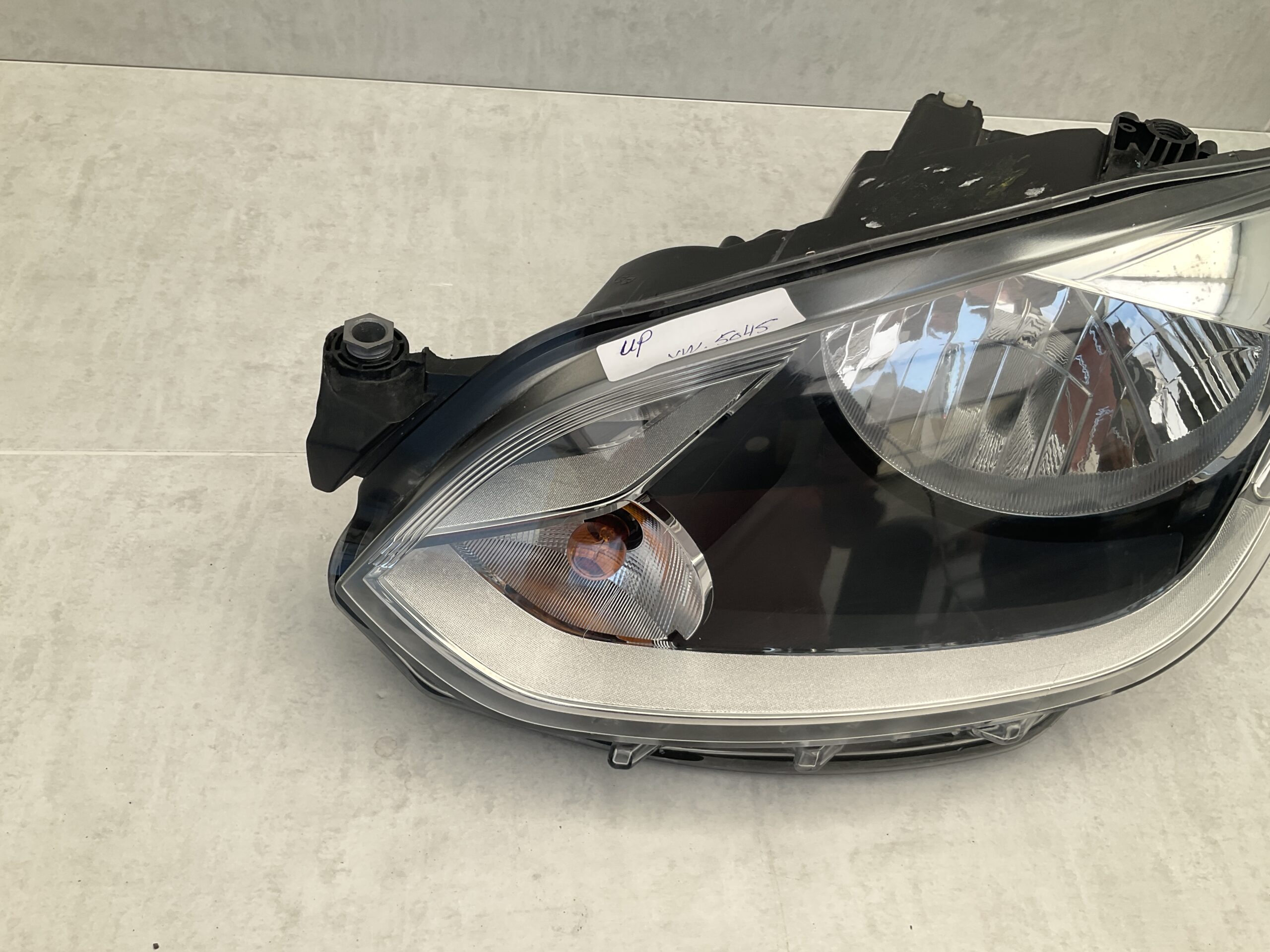 KOPLAMP VOLKSWAGEN UP 11-6 1S1941015N LINKS VW-5045