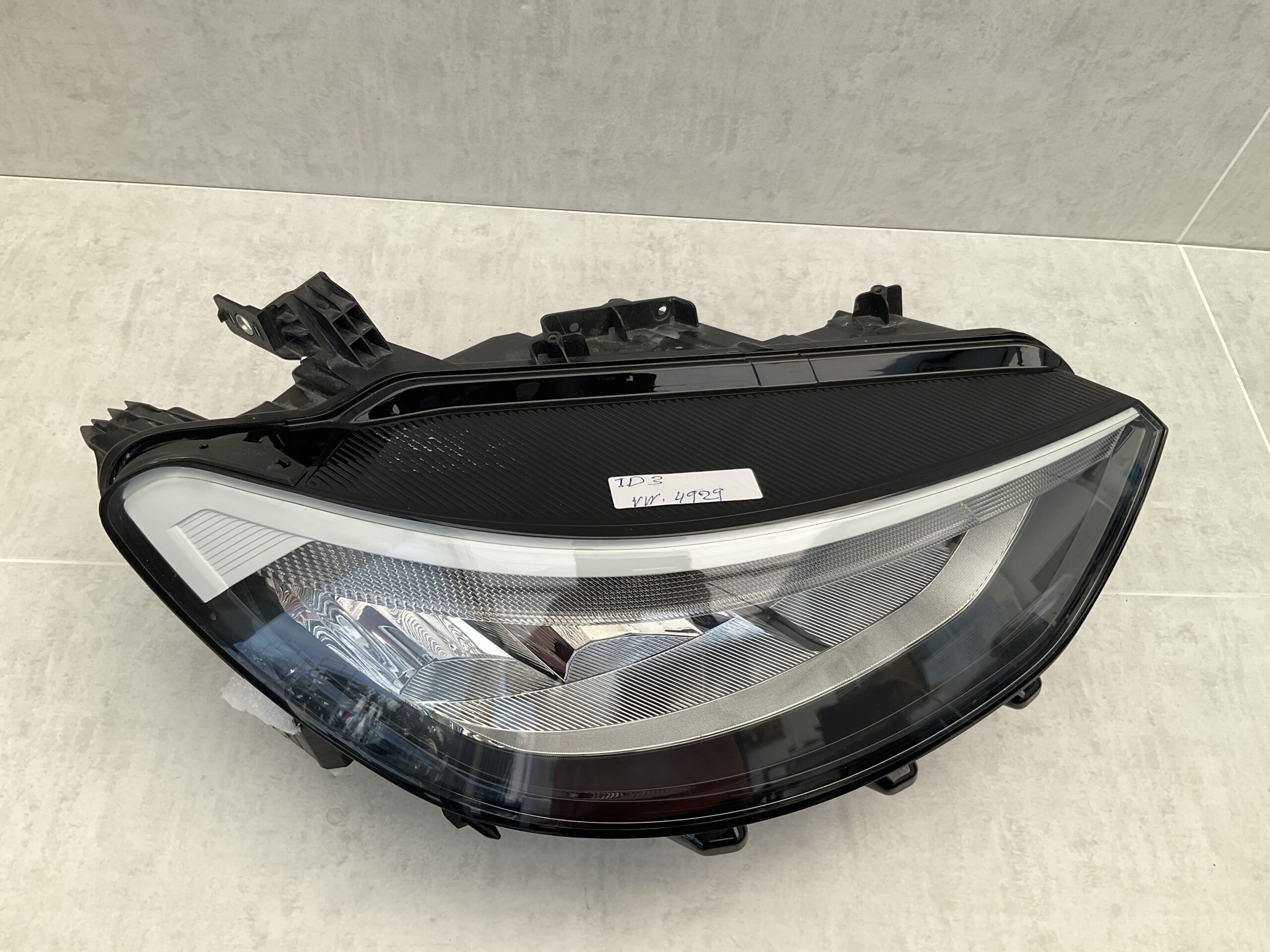 KOPLAMP VOLKSWAGEN ID3 10B941006A RECHTS VW-4929